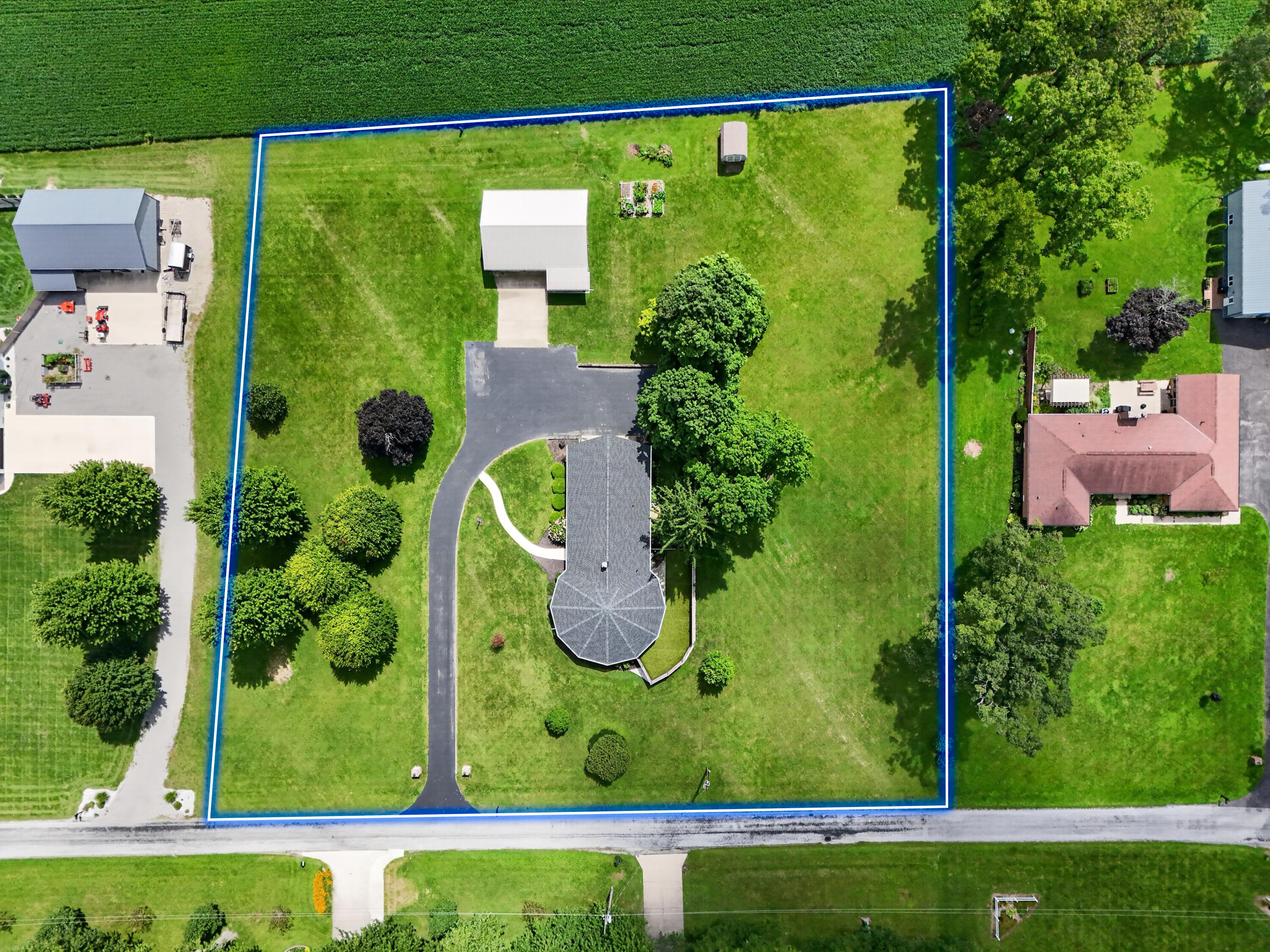 87 Virginia Drive Property Photo 3