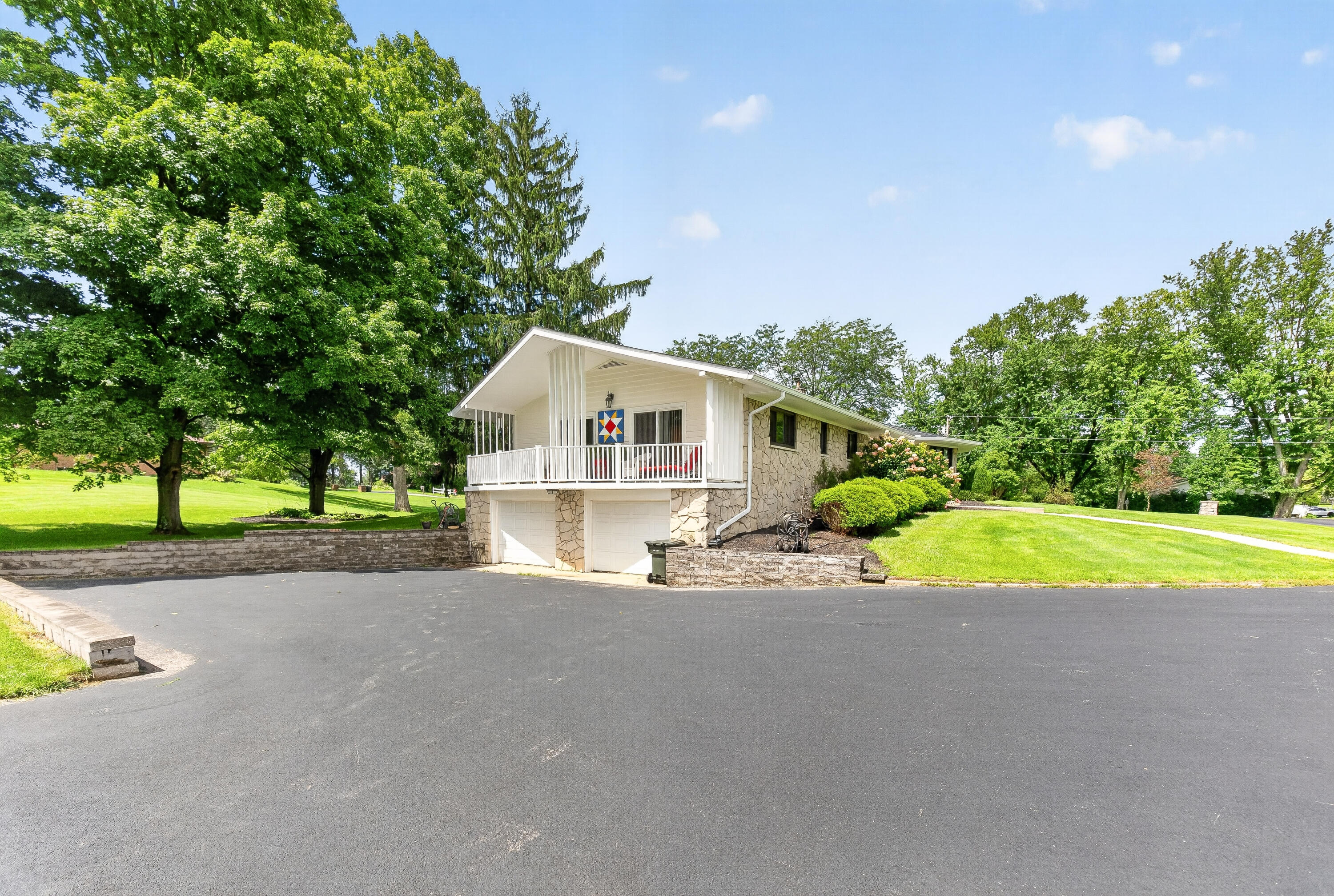 87 Virginia Drive Property Photo 23