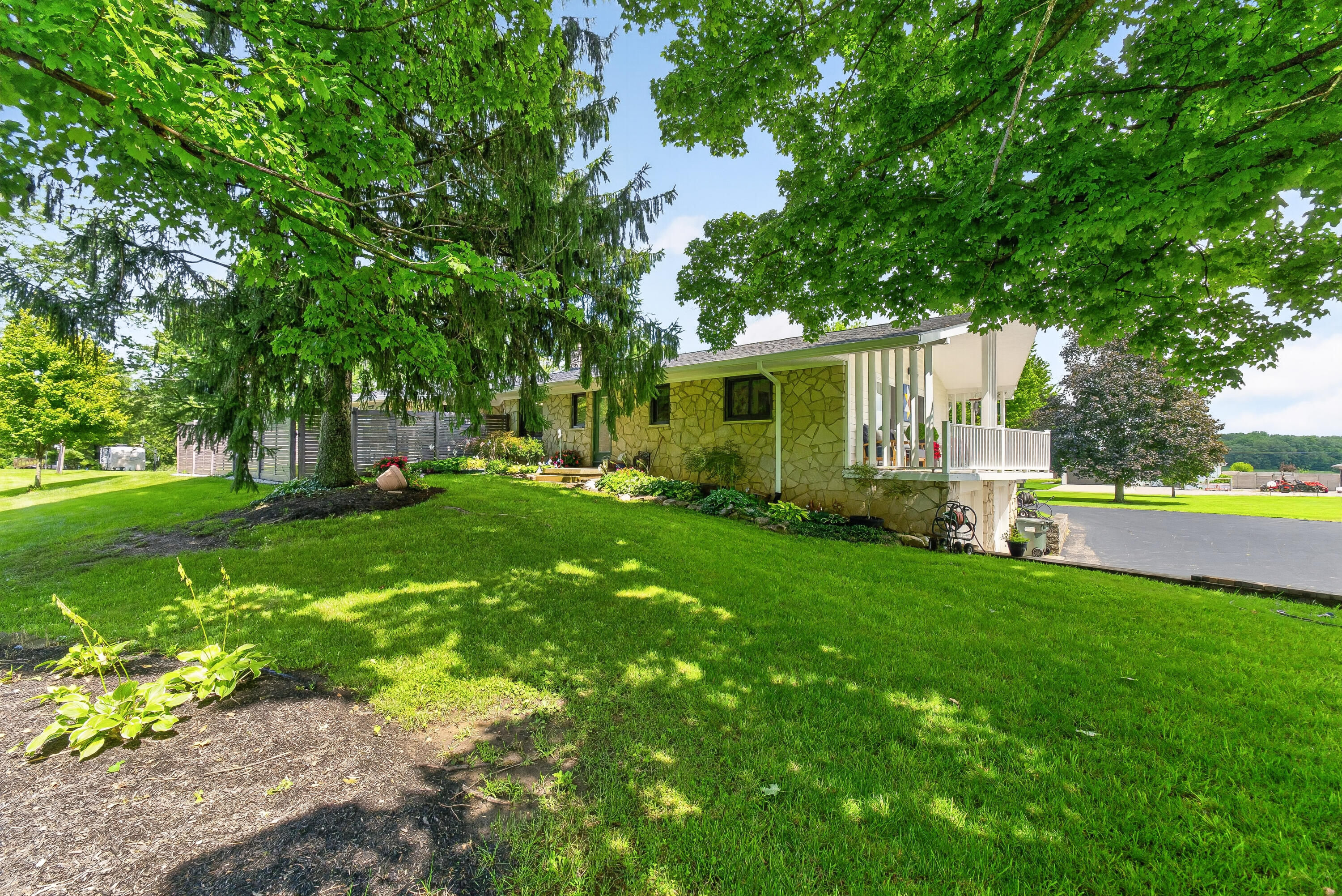 87 Virginia Drive Property Photo 26