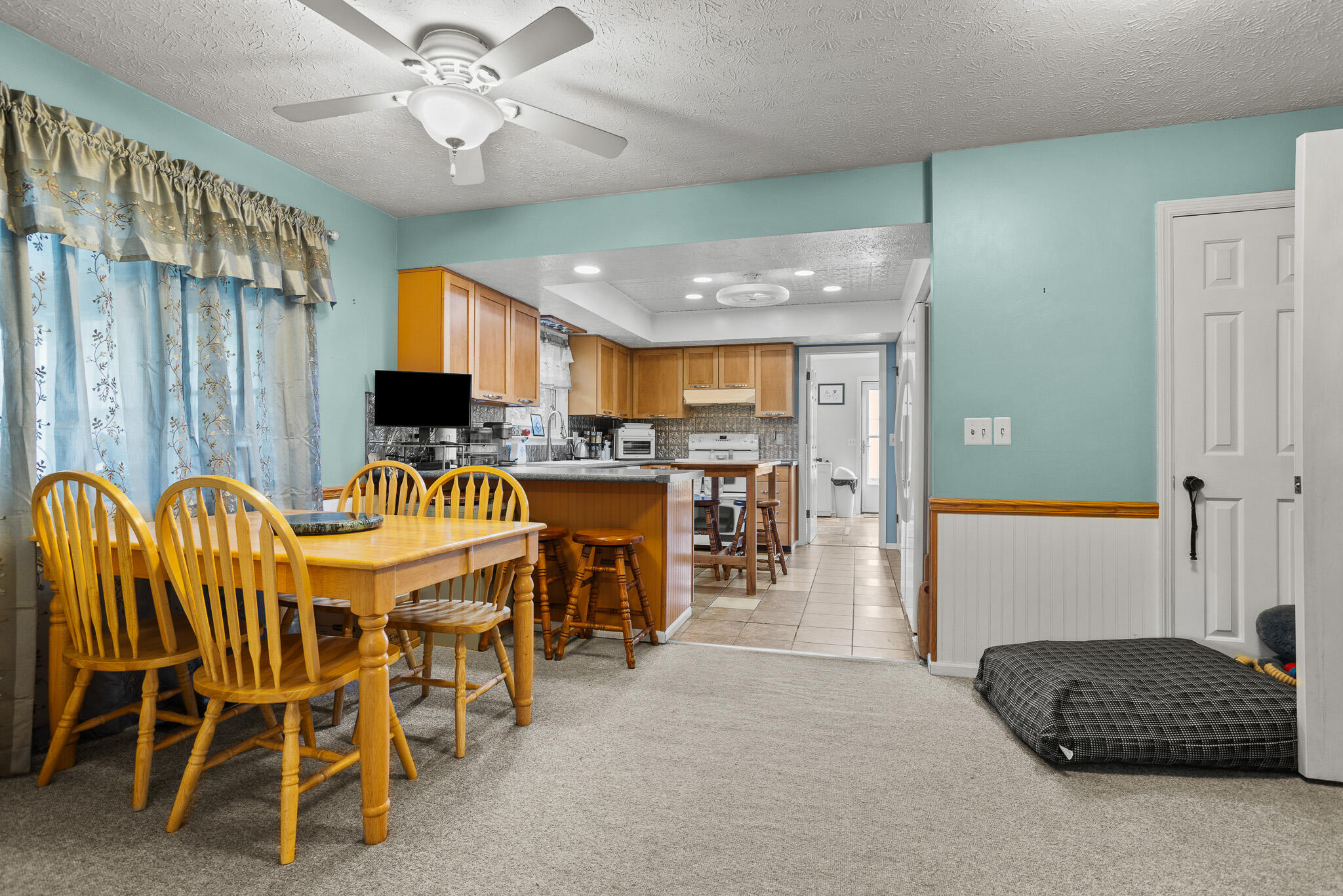 2425 Greenlawn Drive Property Photo 23