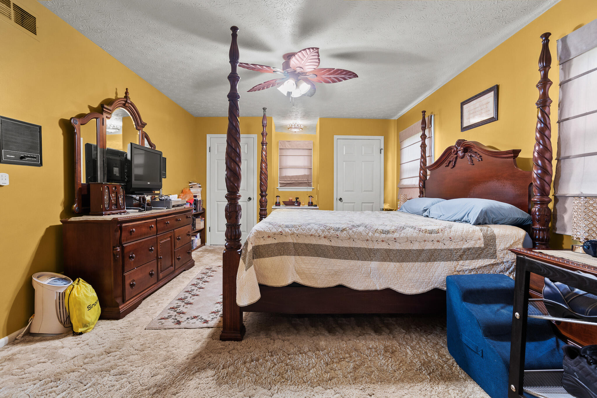 2425 Greenlawn Drive Property Photo 31