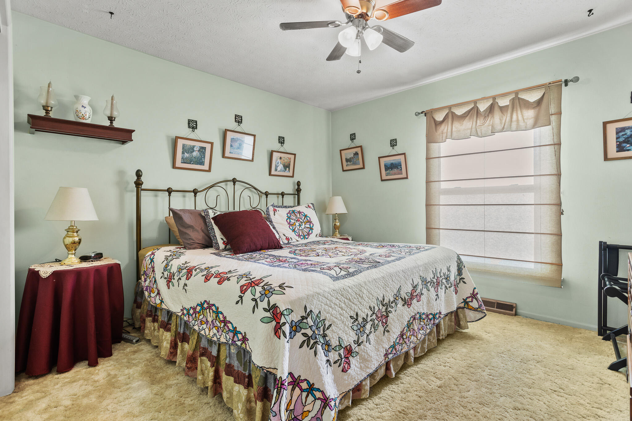 2425 Greenlawn Drive Property Photo 35