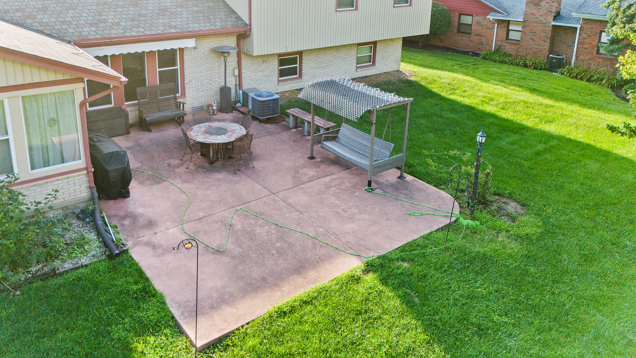 2425 Greenlawn Drive Property Photo 45