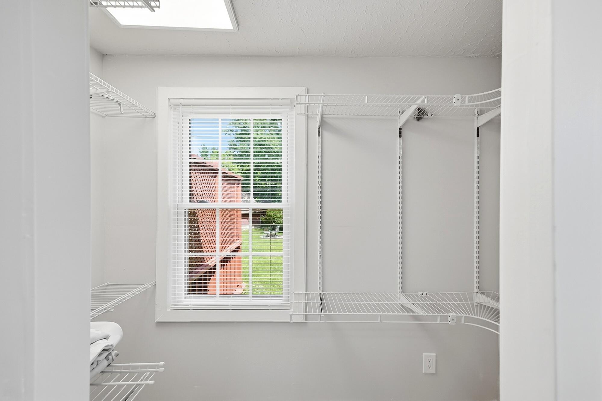 1652 Ridgeway Drive Property Photo 13