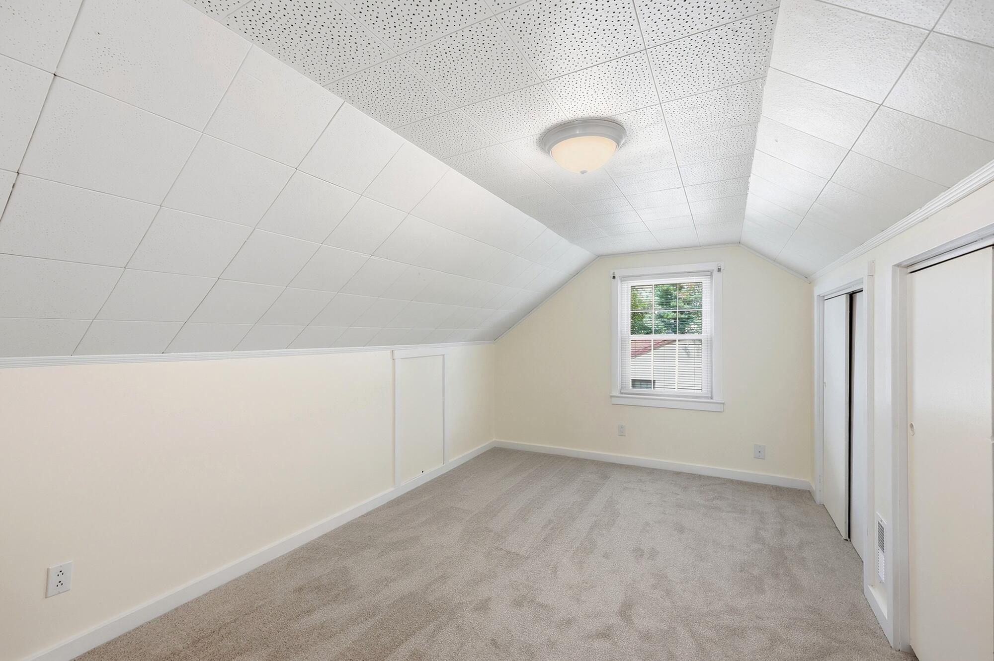 1652 Ridgeway Drive Property Photo 16
