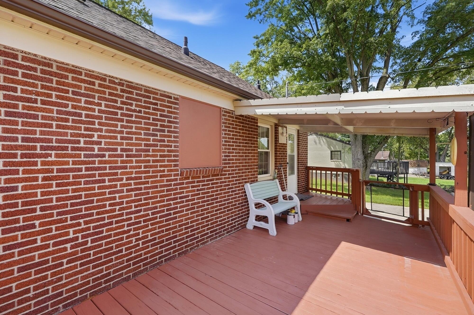 1652 Ridgeway Drive Property Photo 24