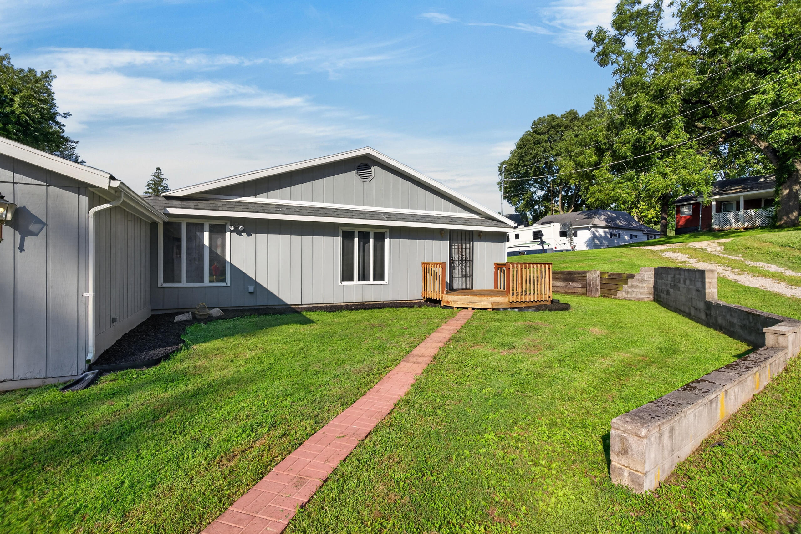 463 Towpath Trail Property Photo 41