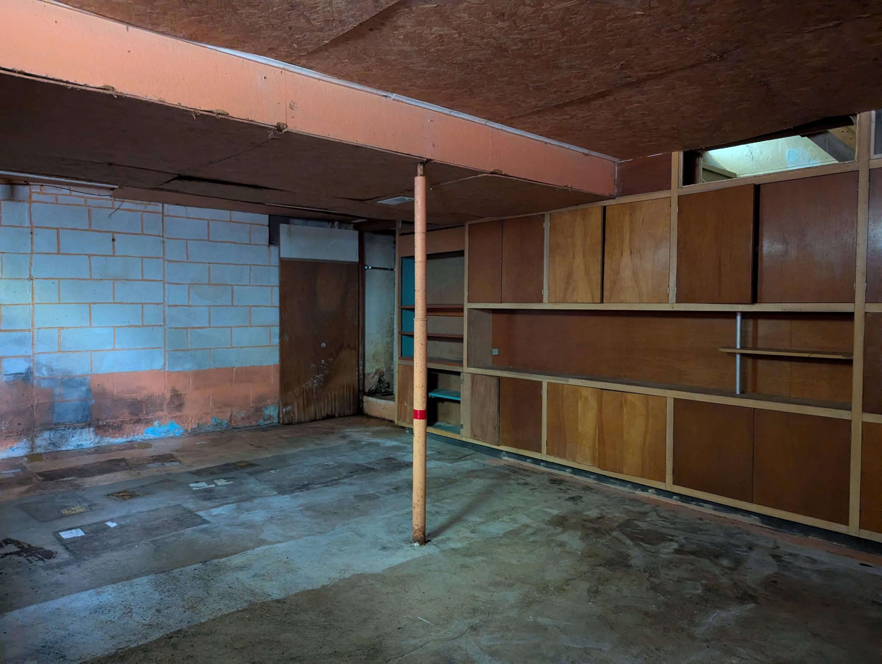 236 W Singer Street Property Photo 14