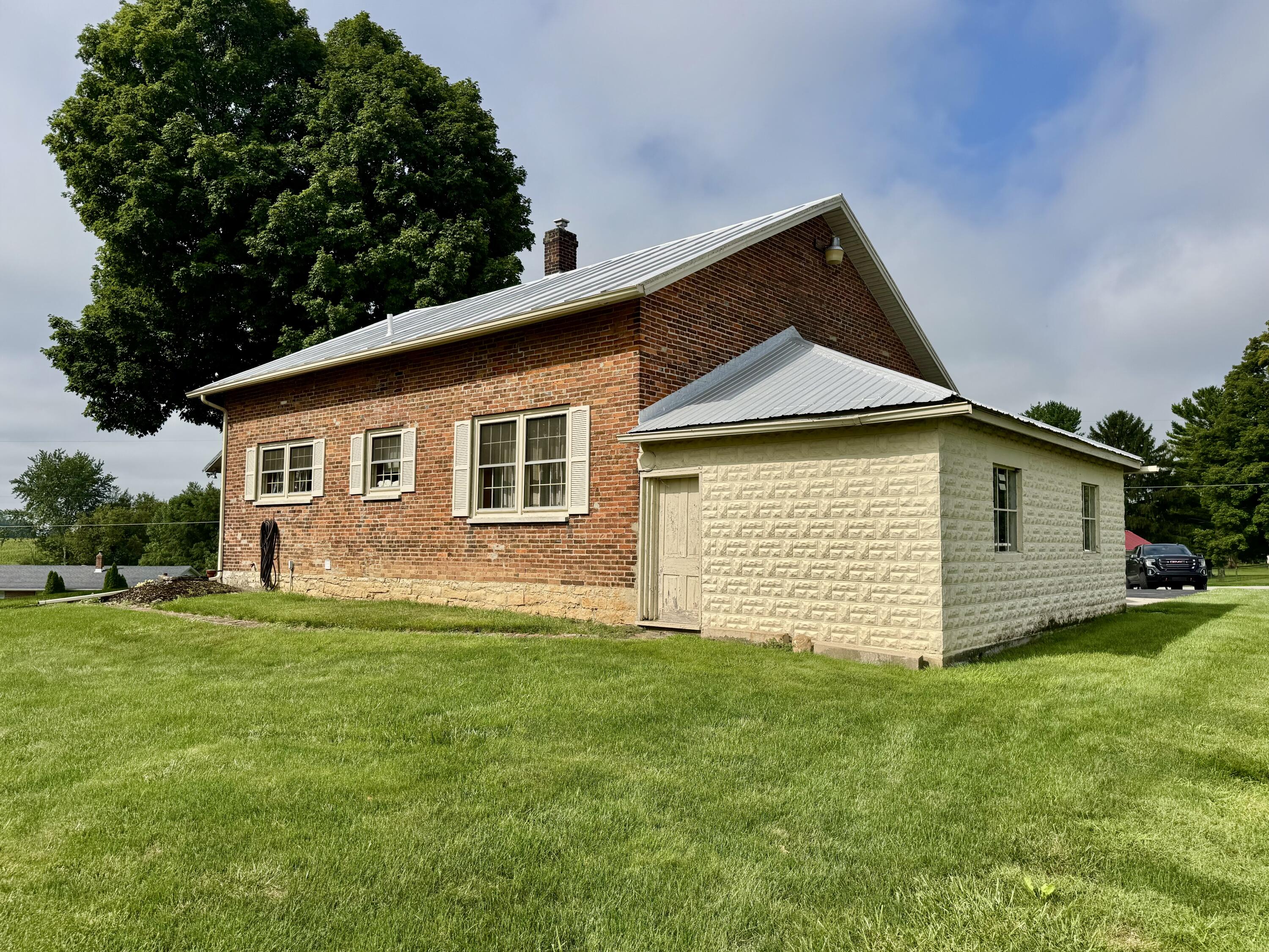 2156 Shrine Road Property Photo 6