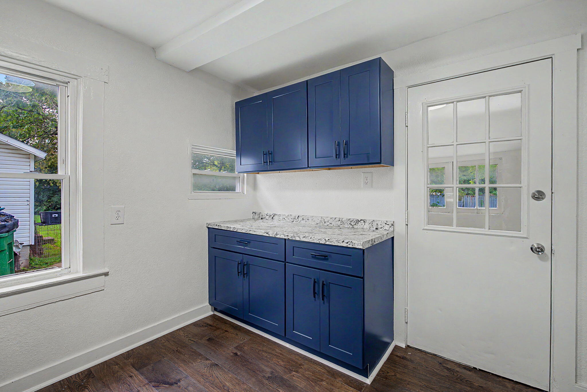 863 Sherman Avenue Property Photo 17
