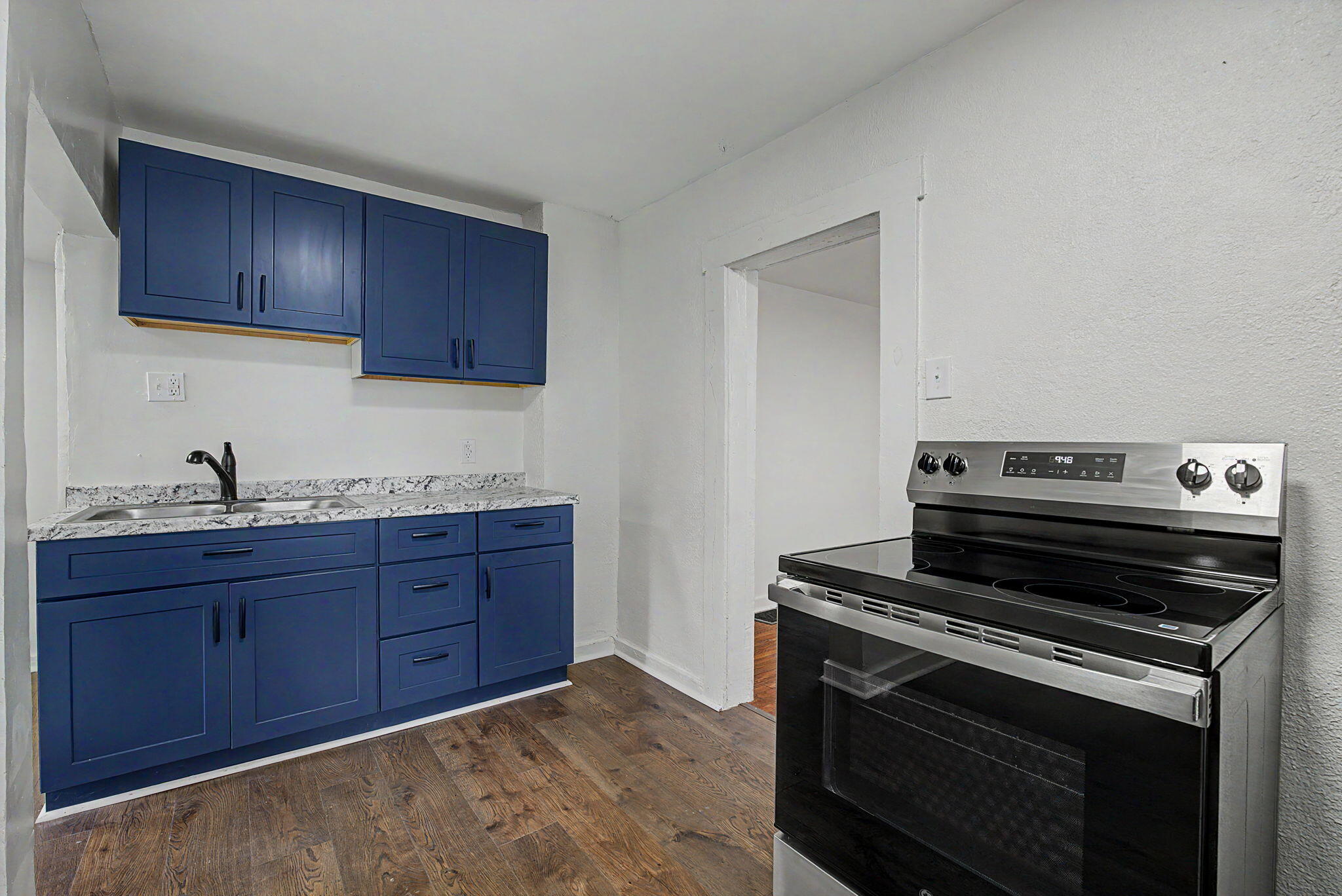863 Sherman Avenue Property Photo 19