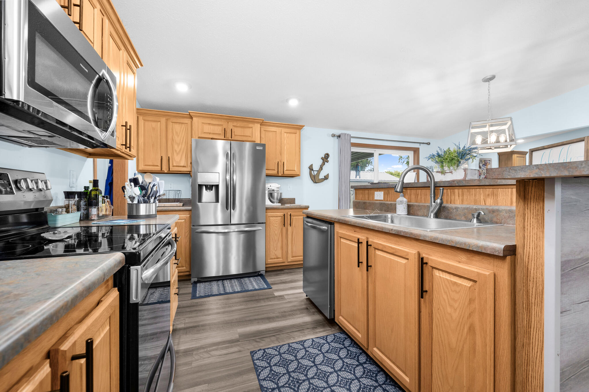 8930 Walnut Street Property Photo 14