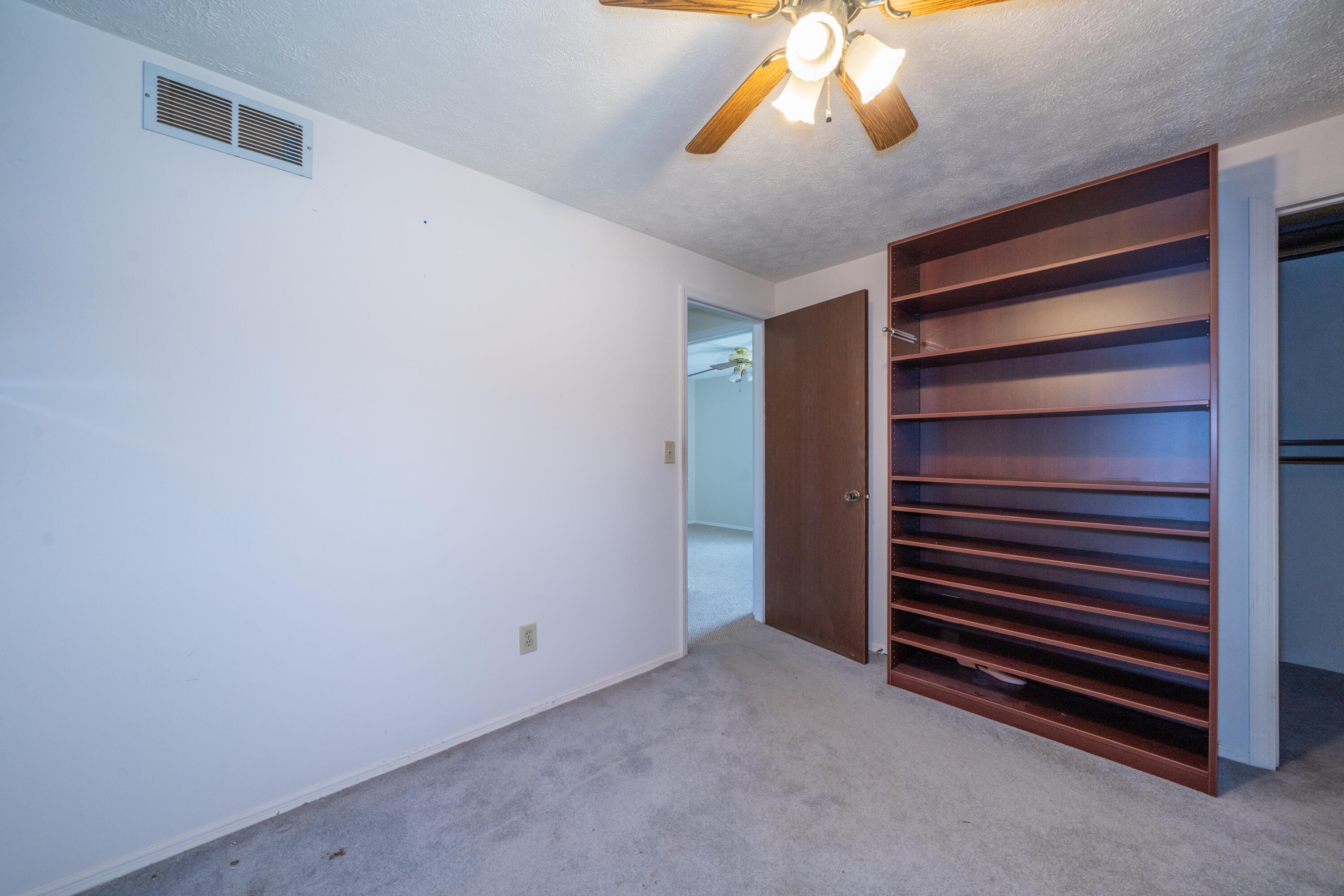 5829 Waynegate Road Property Photo 17