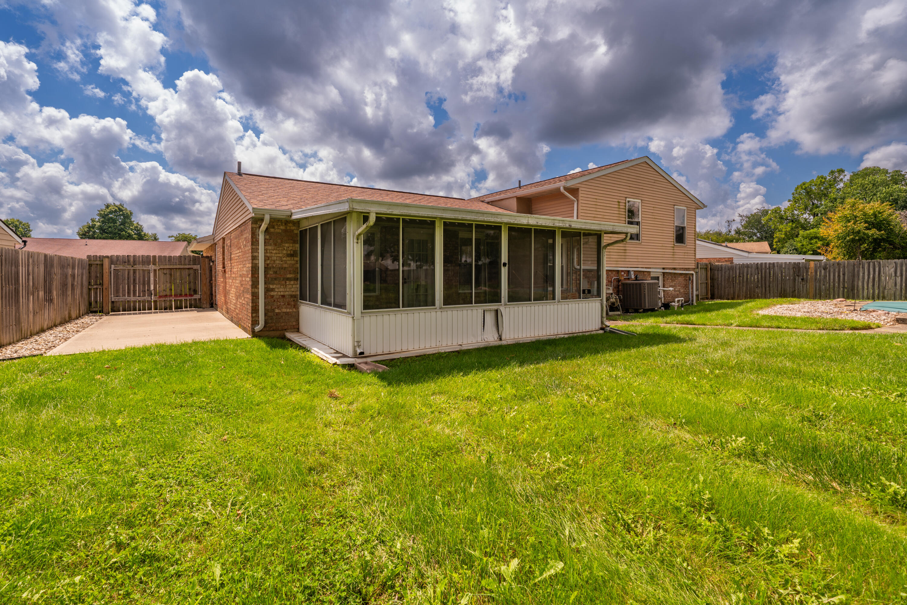 5829 Waynegate Road Property Photo 40