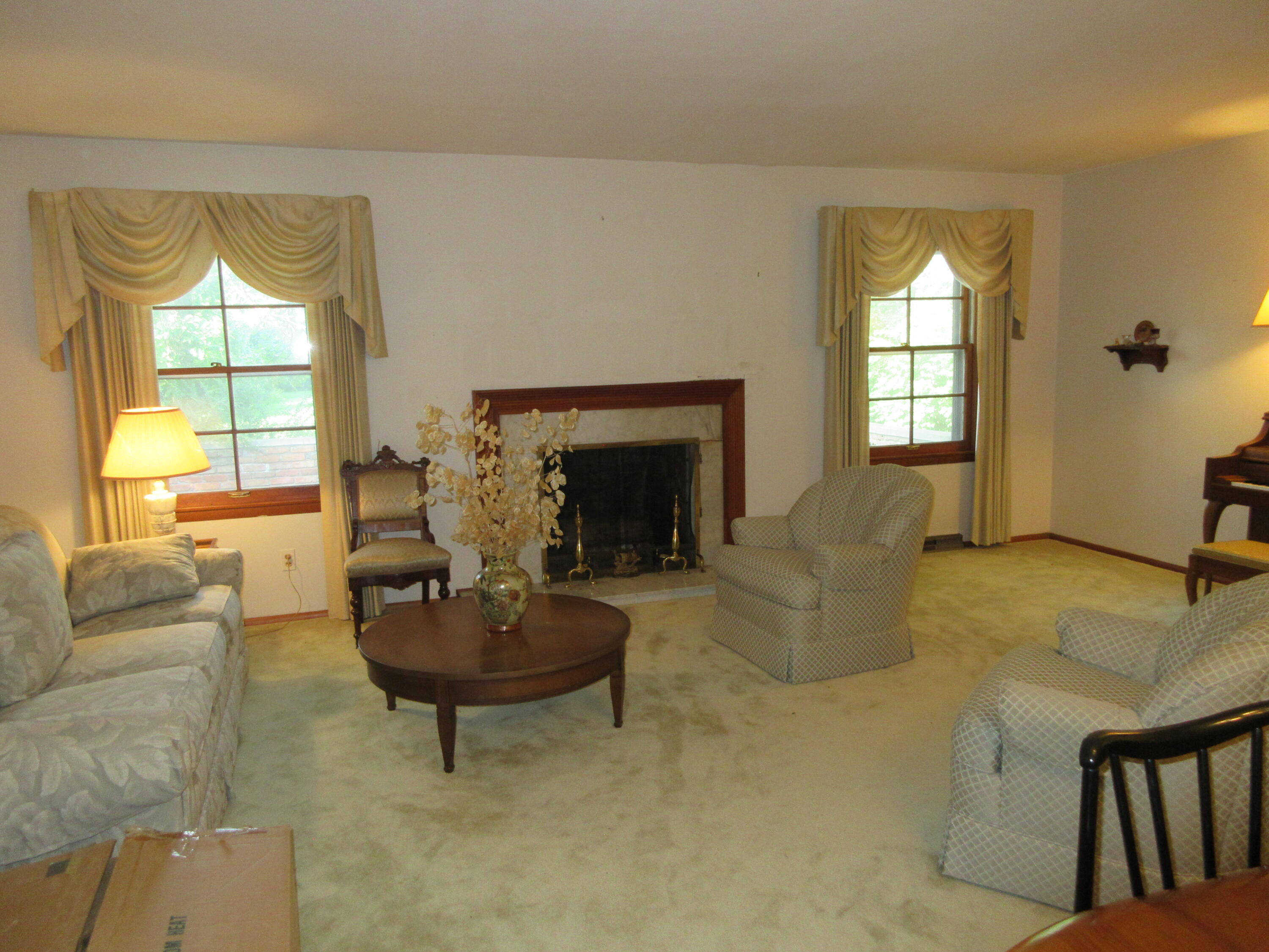 827 Hickory Lane Property Photo 14