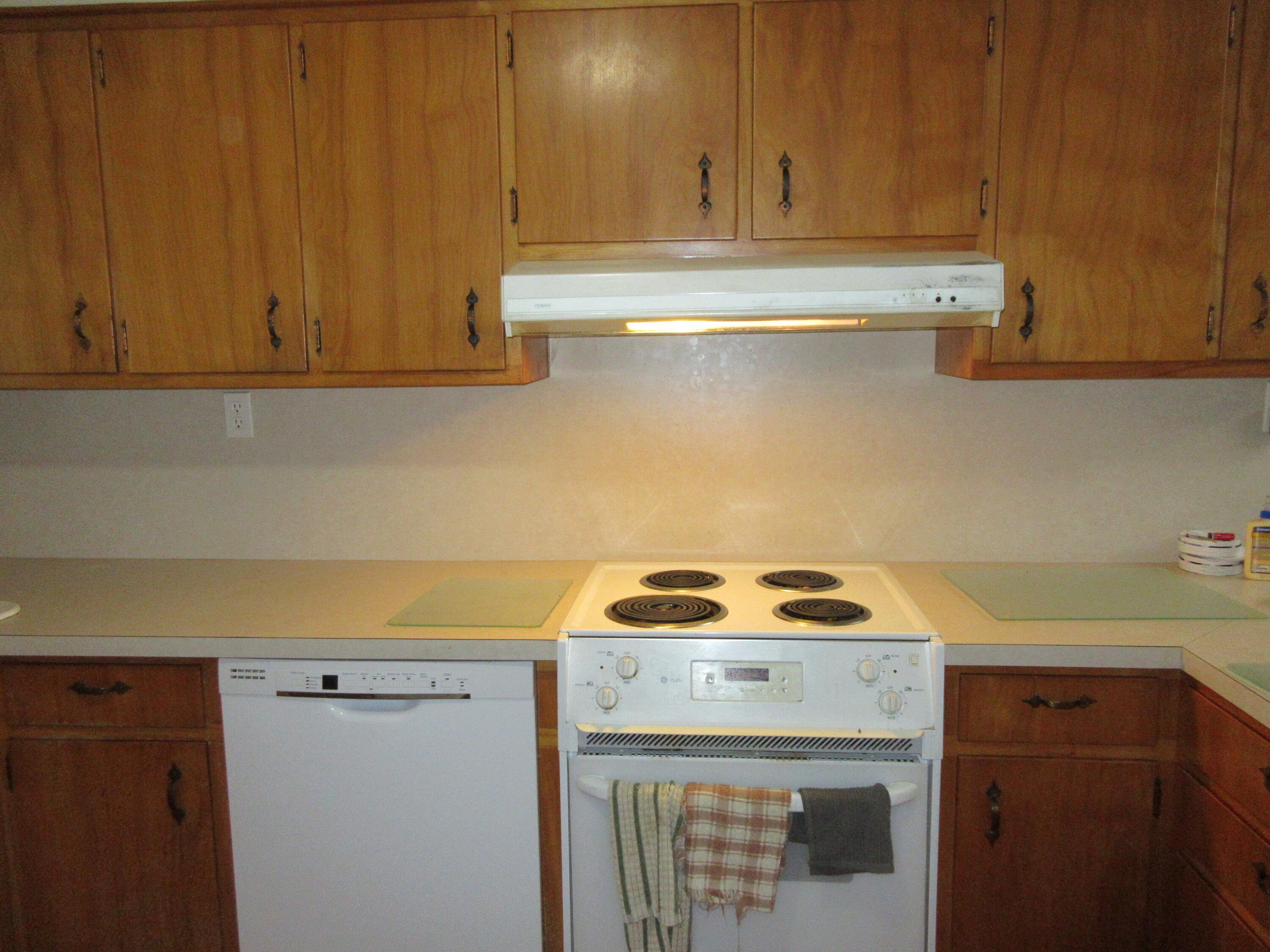 827 Hickory Lane Property Photo 17