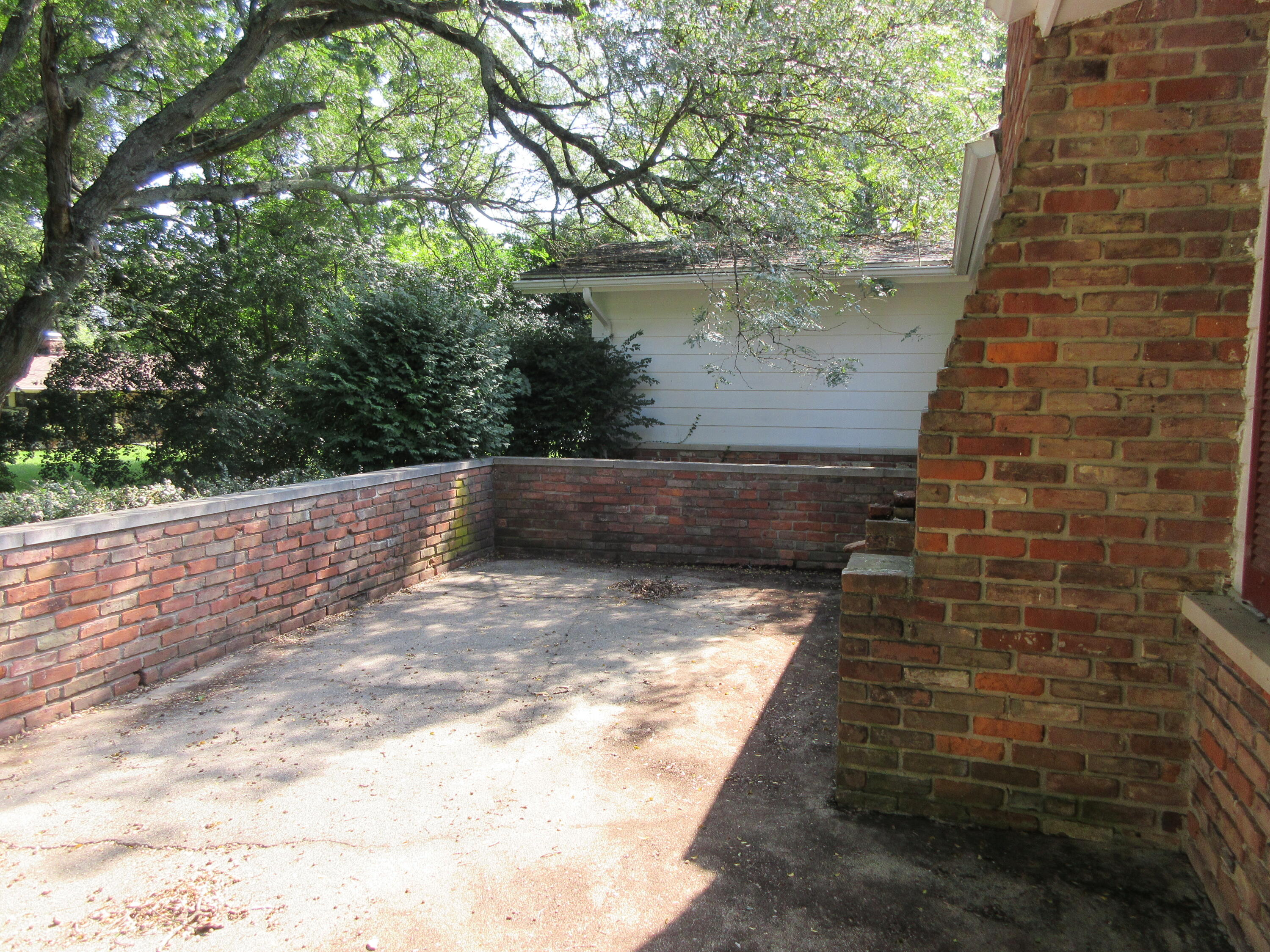 827 Hickory Lane Property Photo 23