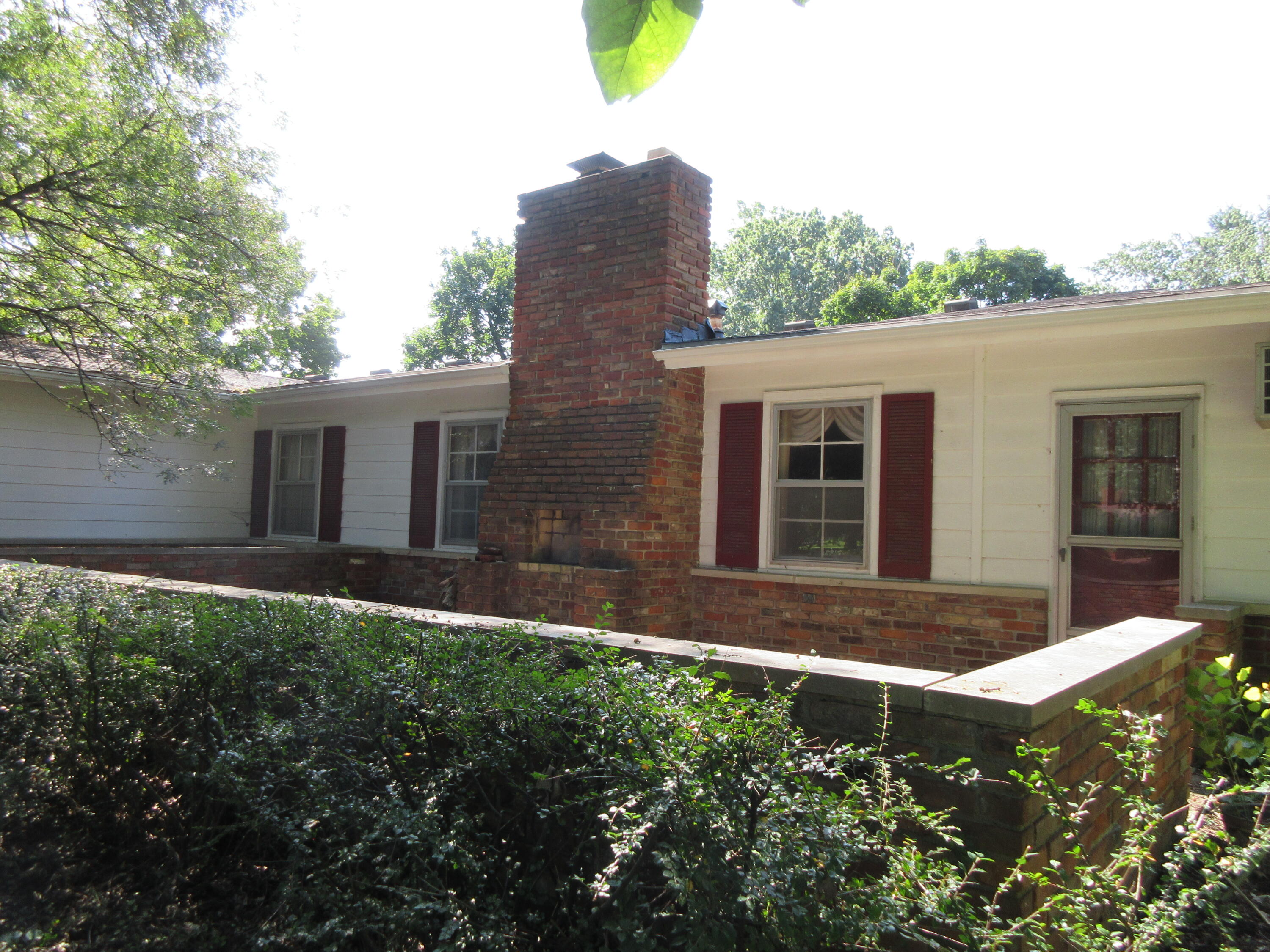 827 Hickory Lane Property Photo 24