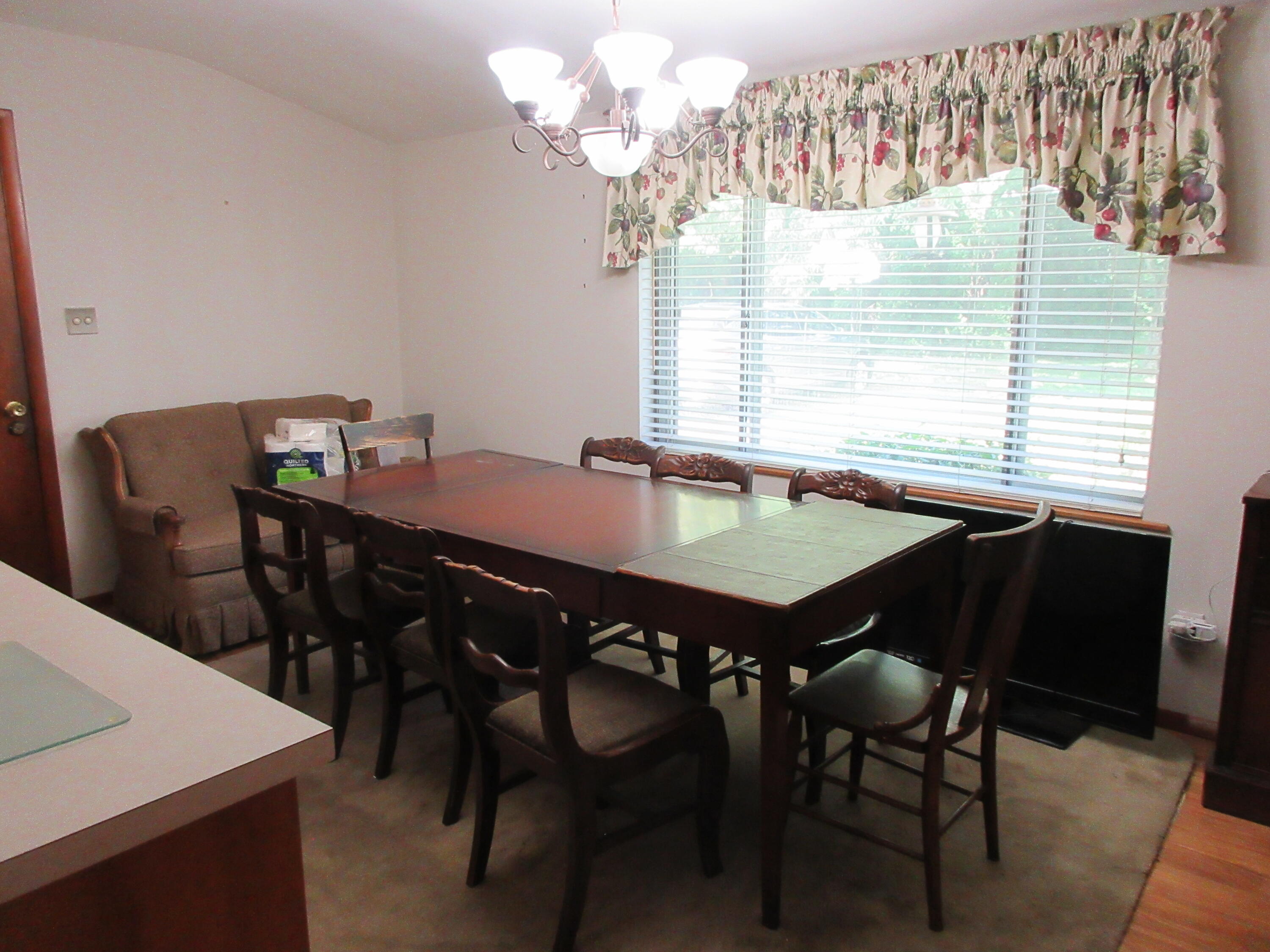 827 Hickory Lane Property Photo 26