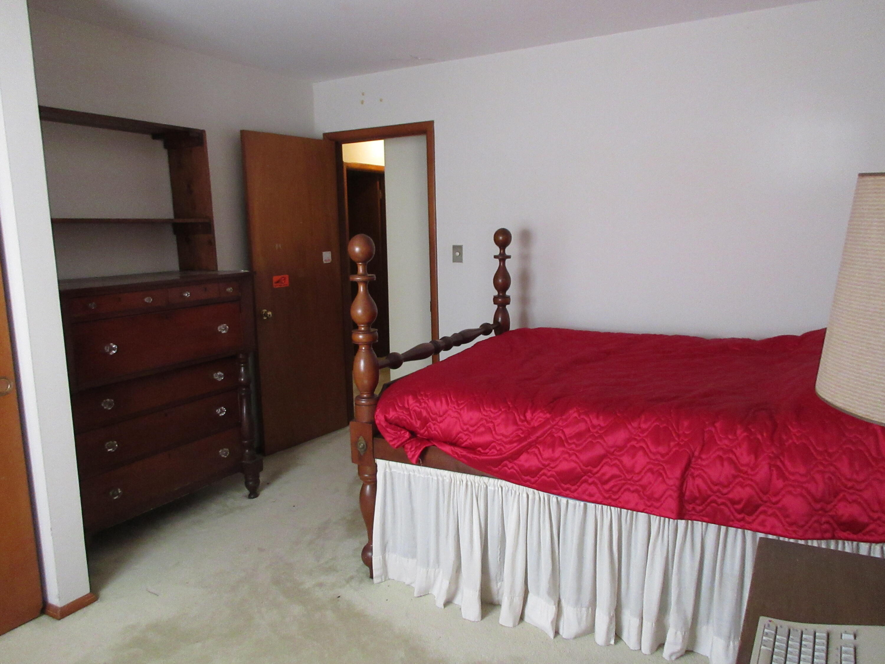 827 Hickory Lane Property Photo 28
