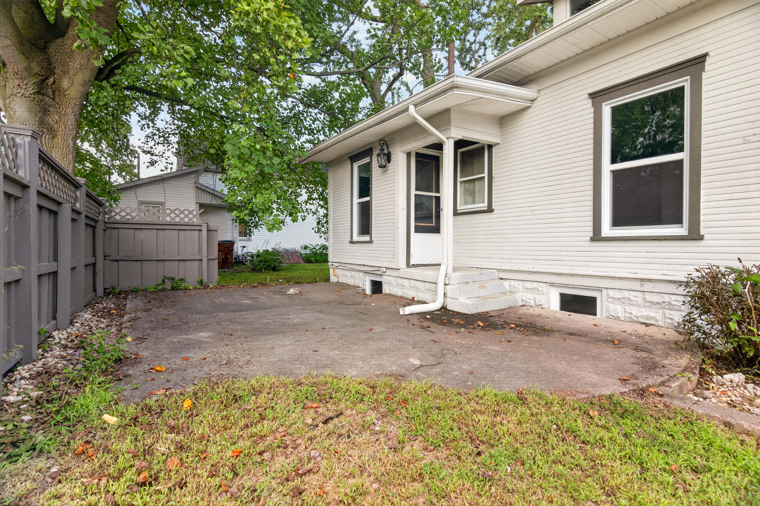 500 South Street Property Photo 31