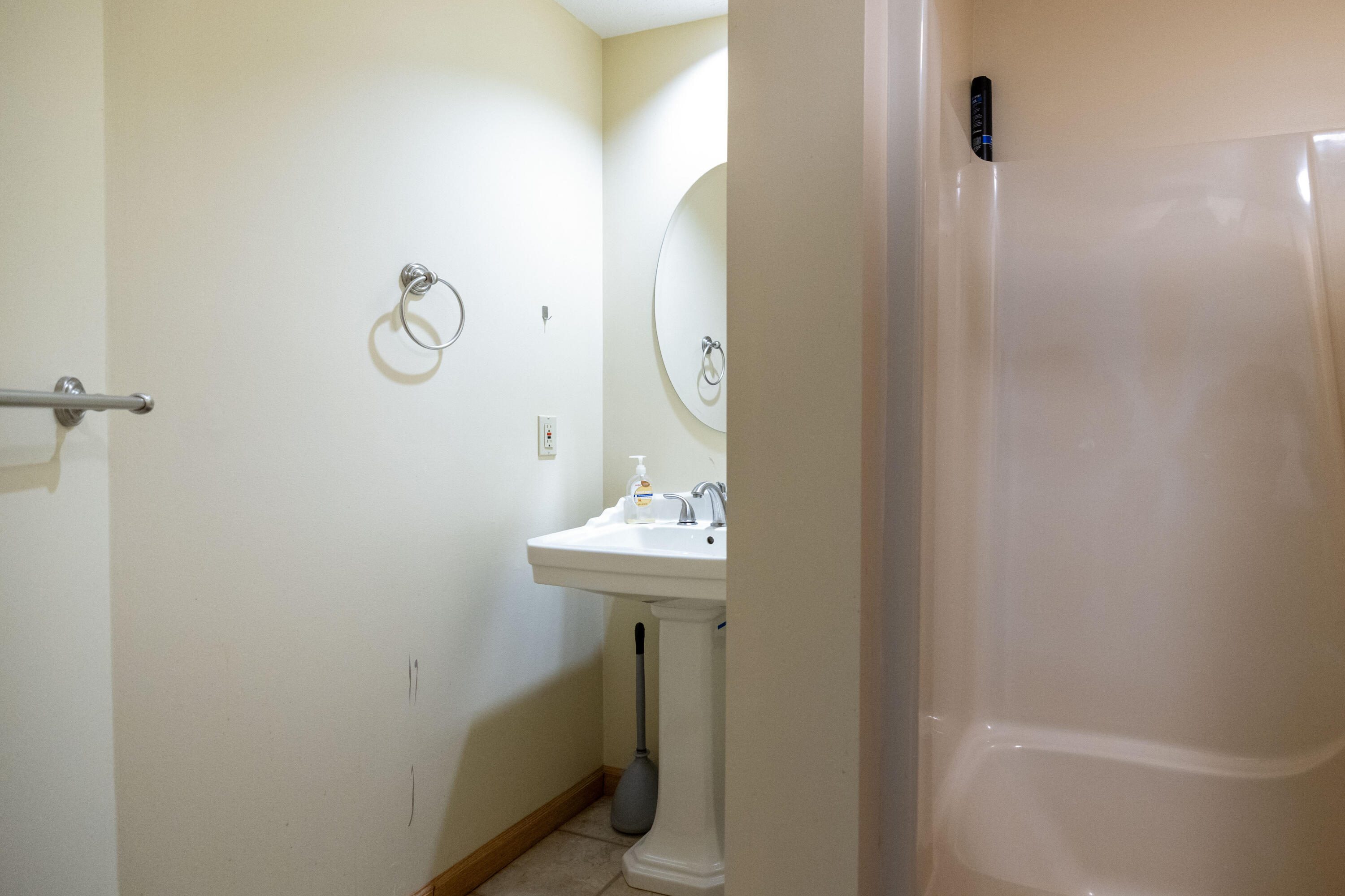 3131 Imperial Boulevard Property Photo 43