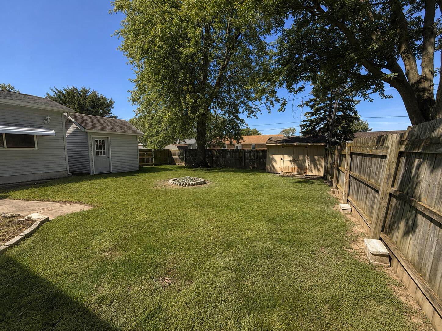 933 Echo Street Property Photo 14