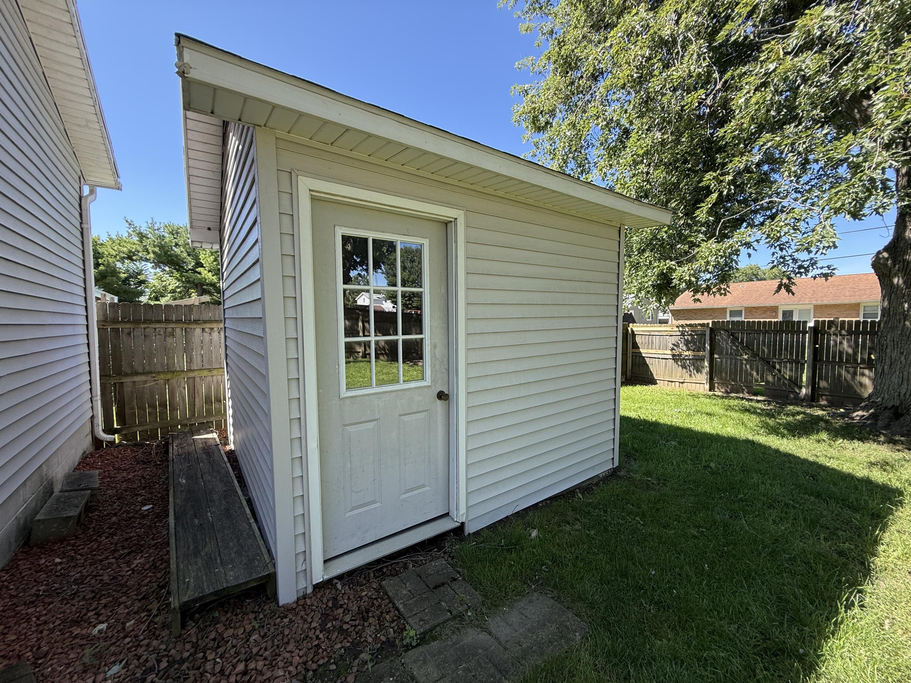 933 Echo Street Property Photo 15