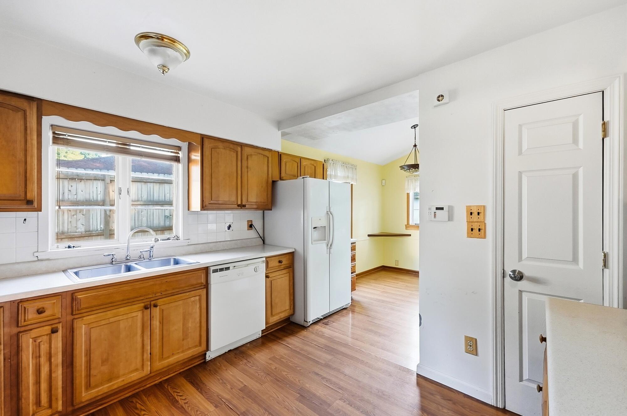 508 N Broadmoor Boulevard Property Photo 13