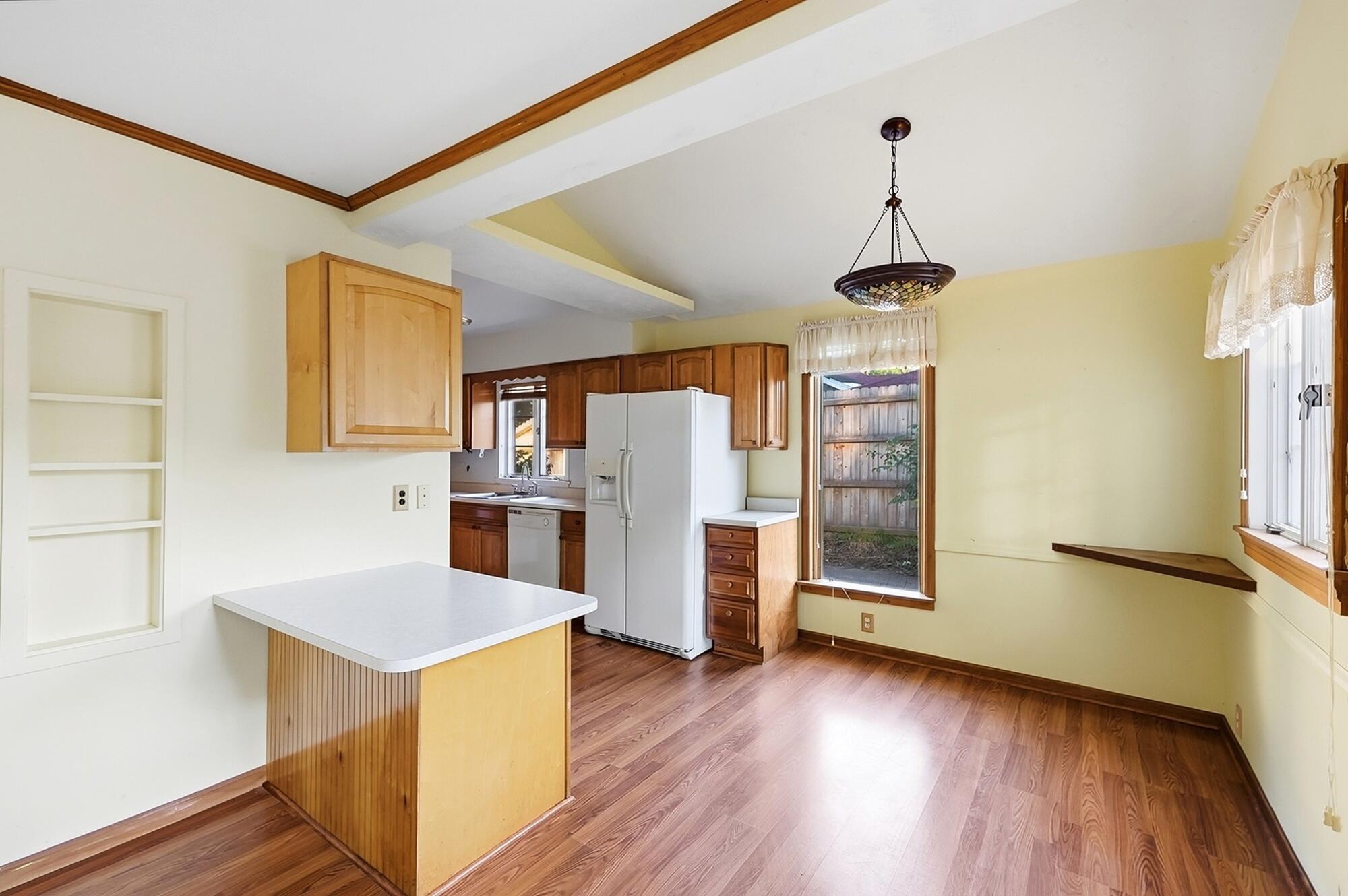 508 N Broadmoor Boulevard Property Photo 17