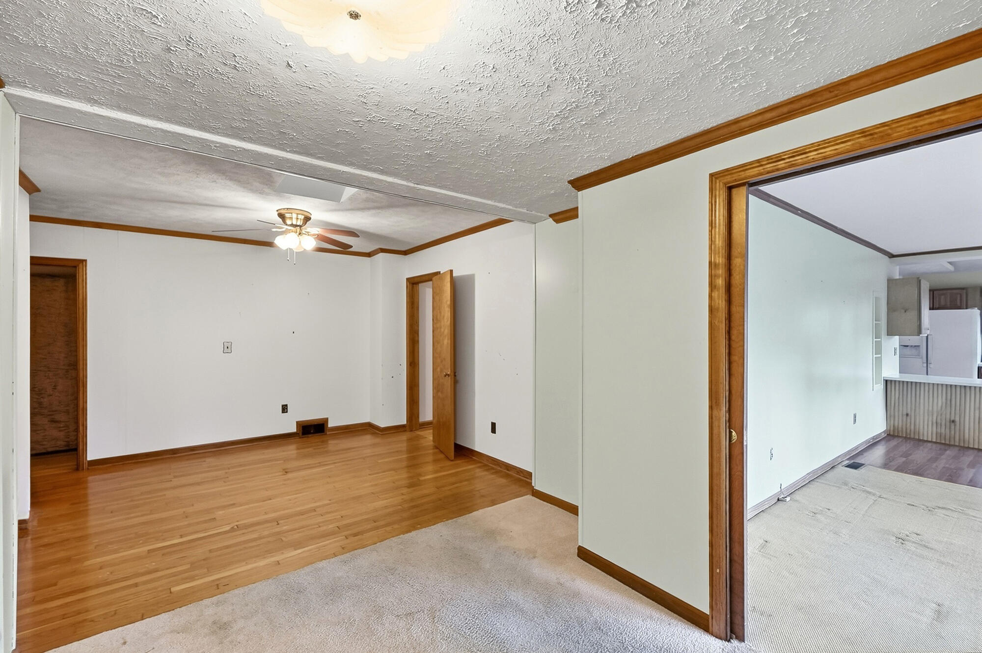 508 N Broadmoor Boulevard Property Photo 23