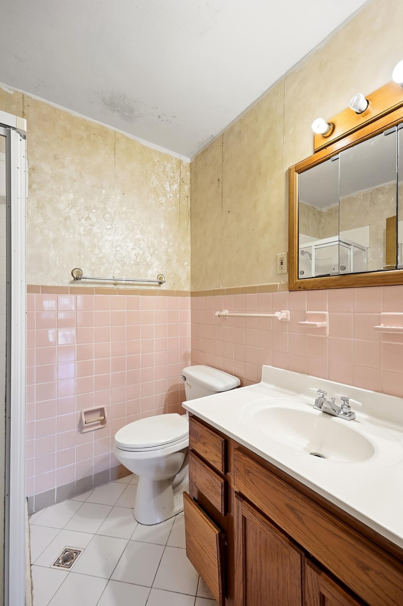 508 N Broadmoor Boulevard Property Photo 25