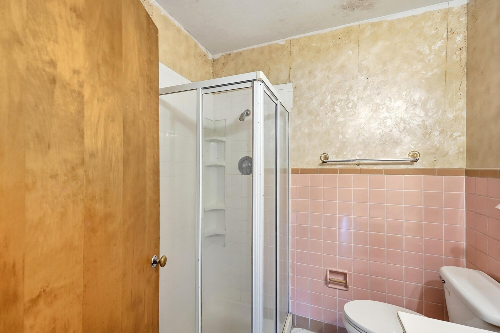 508 N Broadmoor Boulevard Property Photo 26