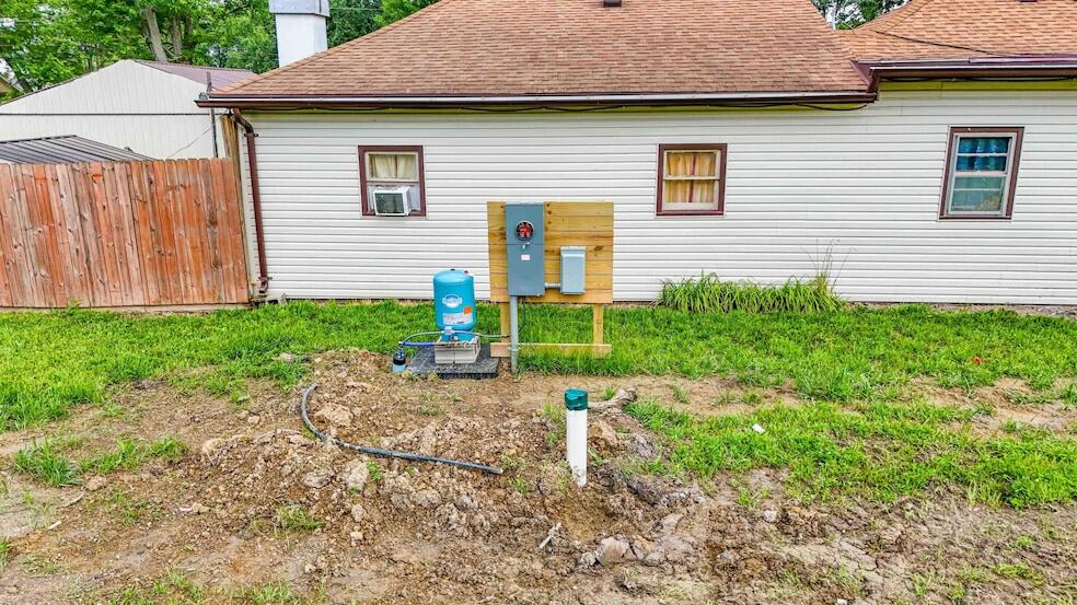 11393 Blackhawk Path Property Photo 3