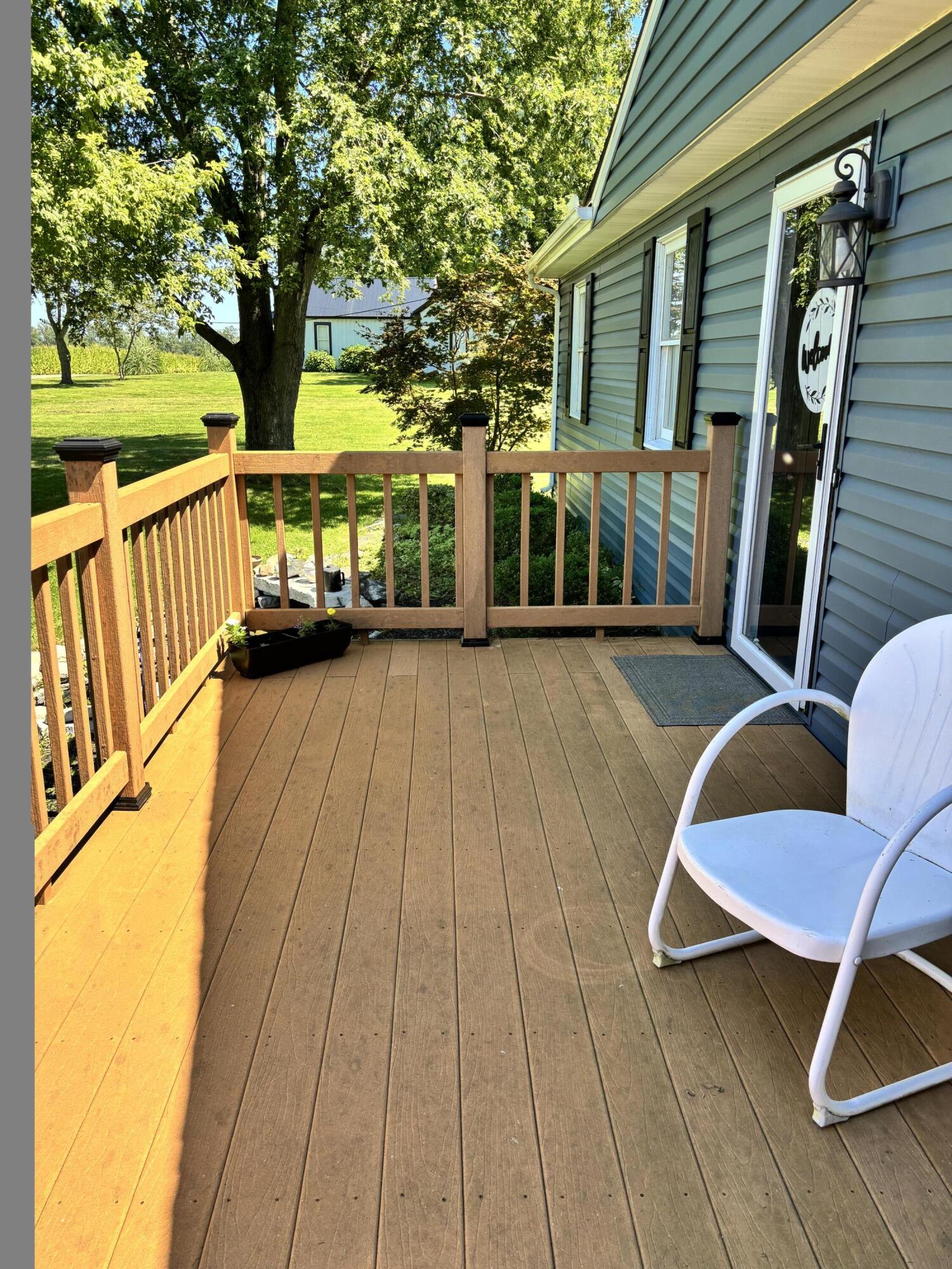 5493 Beard Road Property Photo 4