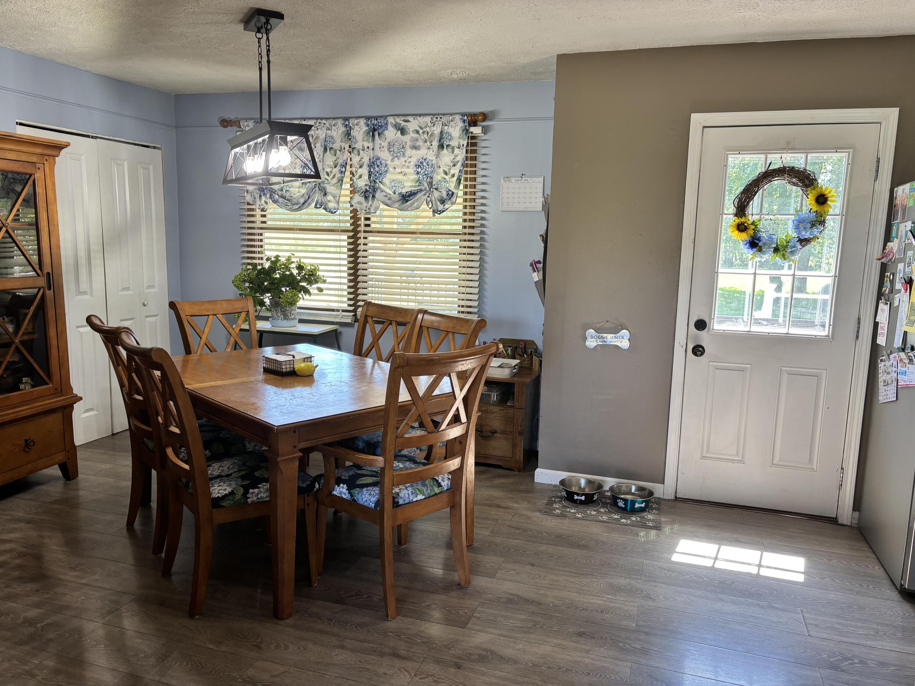 5493 Beard Road Property Photo 8