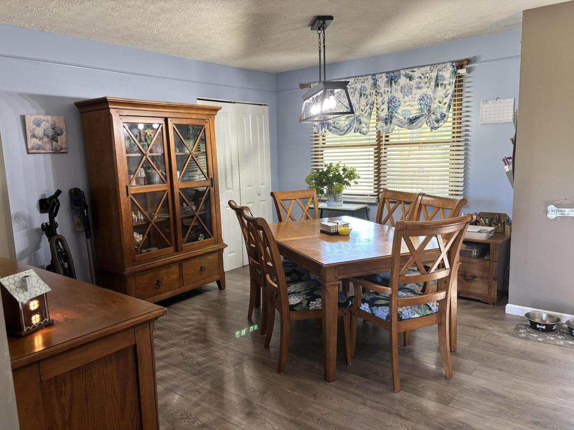 5493 Beard Road Property Photo 9