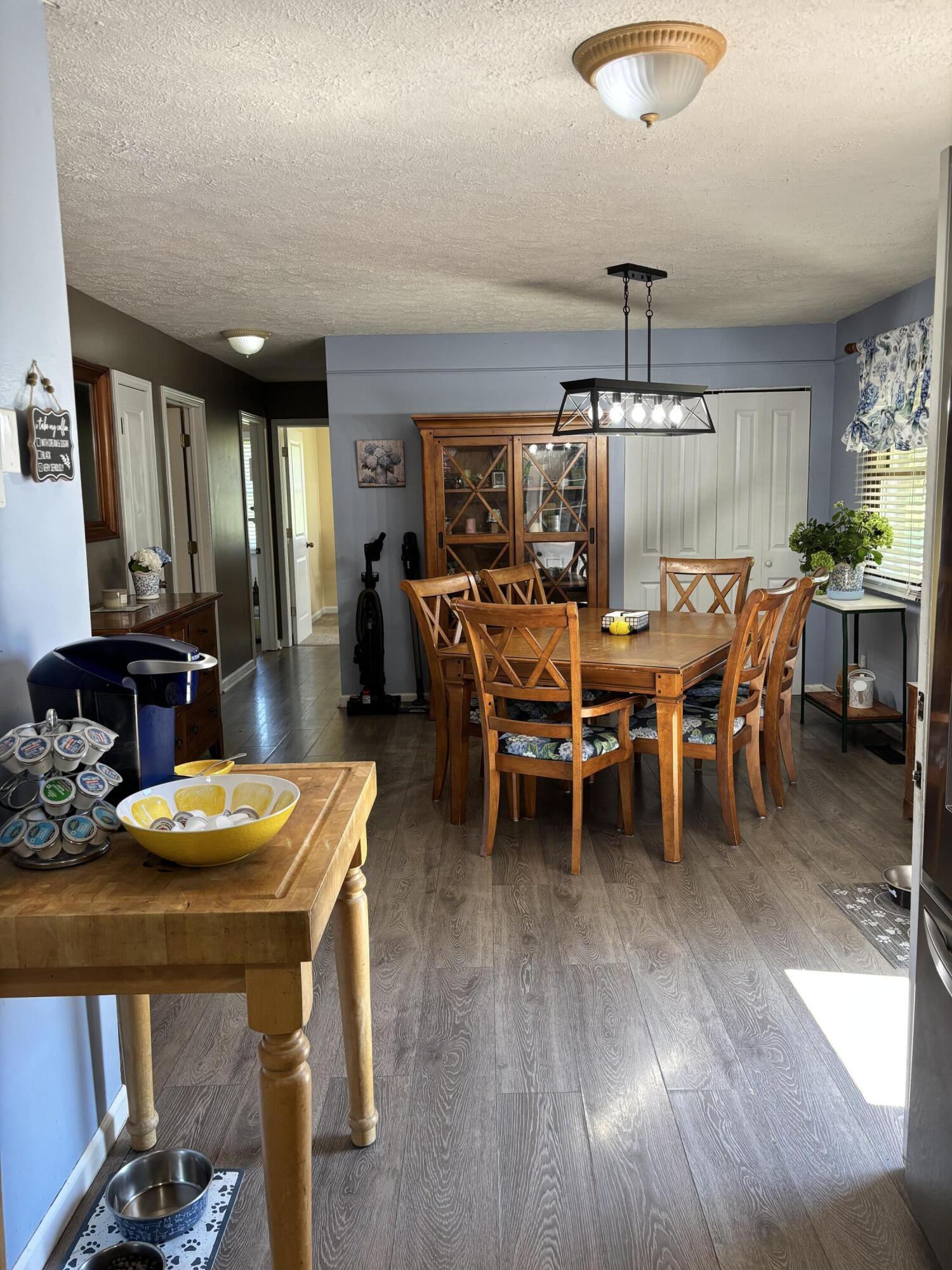 5493 Beard Road Property Photo 10