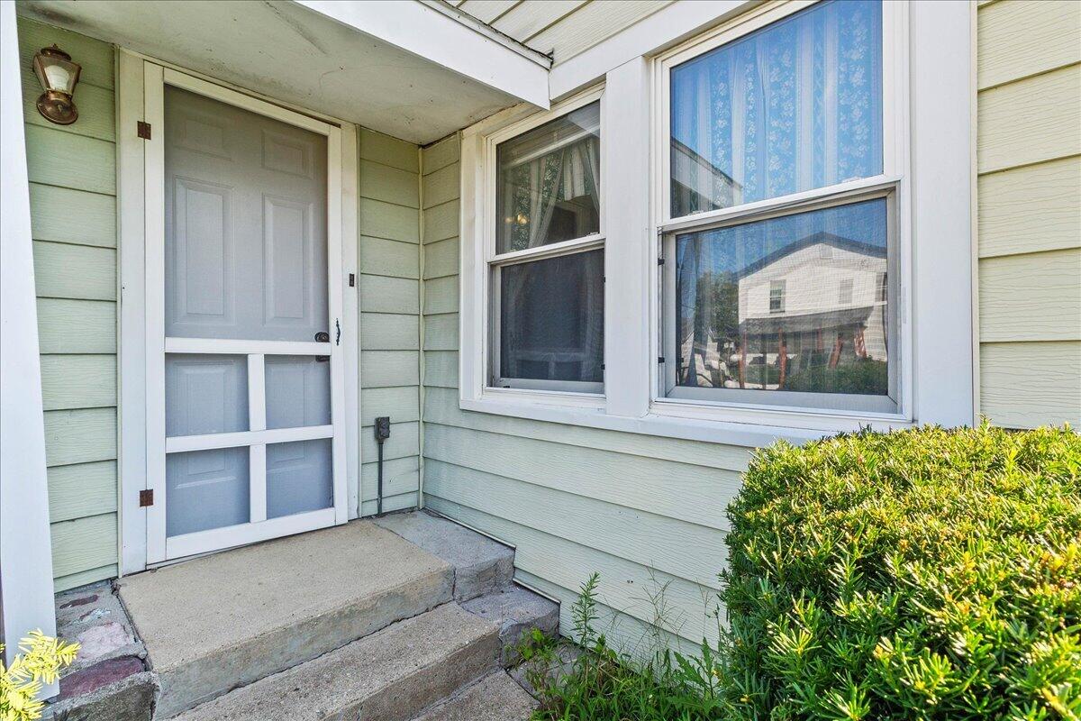 108 N Boggs Street Property Photo 5