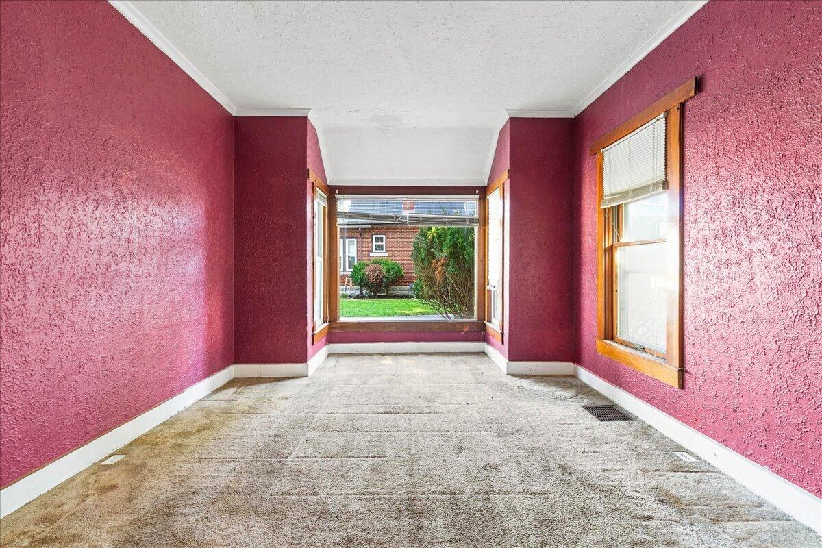 108 N Boggs Street Property Photo 14