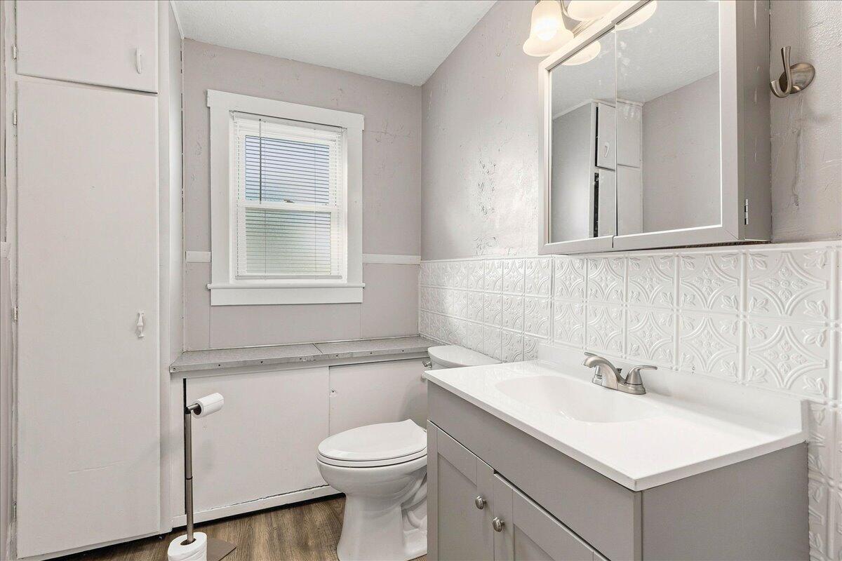 108 N Boggs Street Property Photo 20