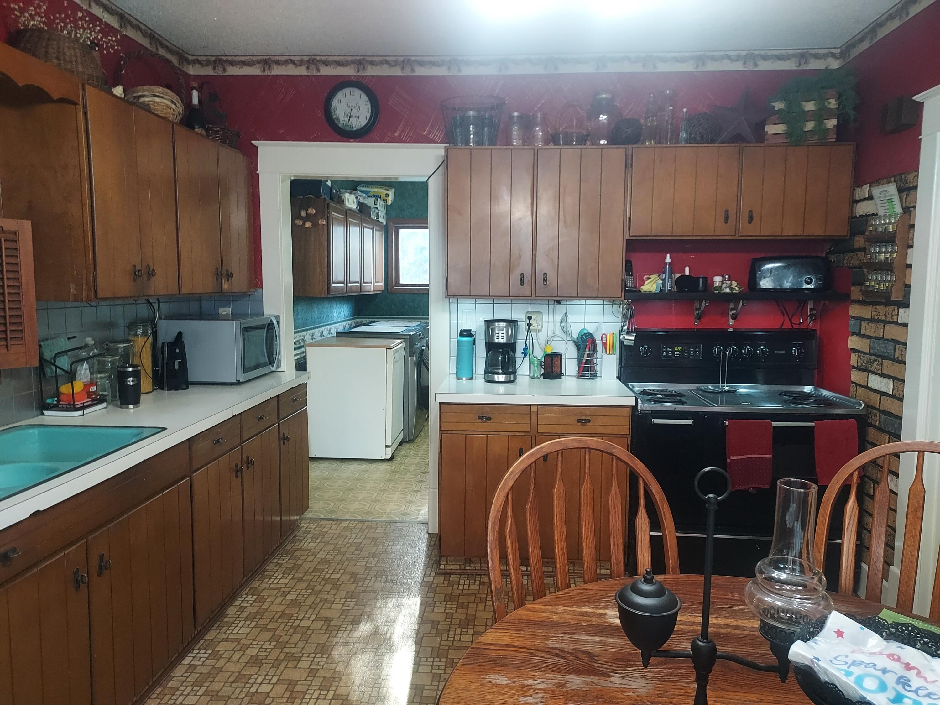 19234 Spring Street Property Photo 20