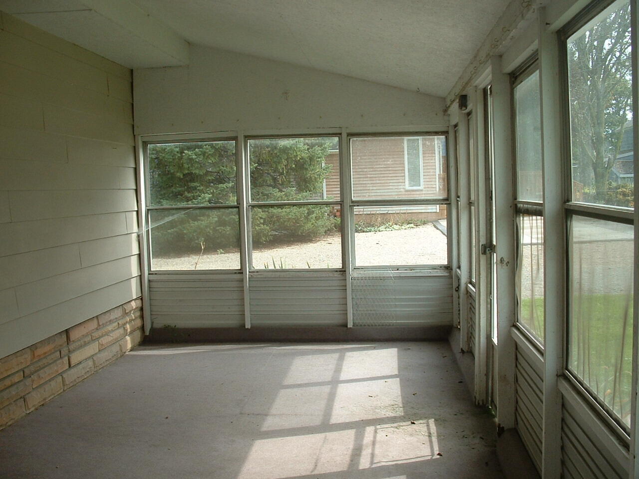 19220 Spring Street Property Photo 9