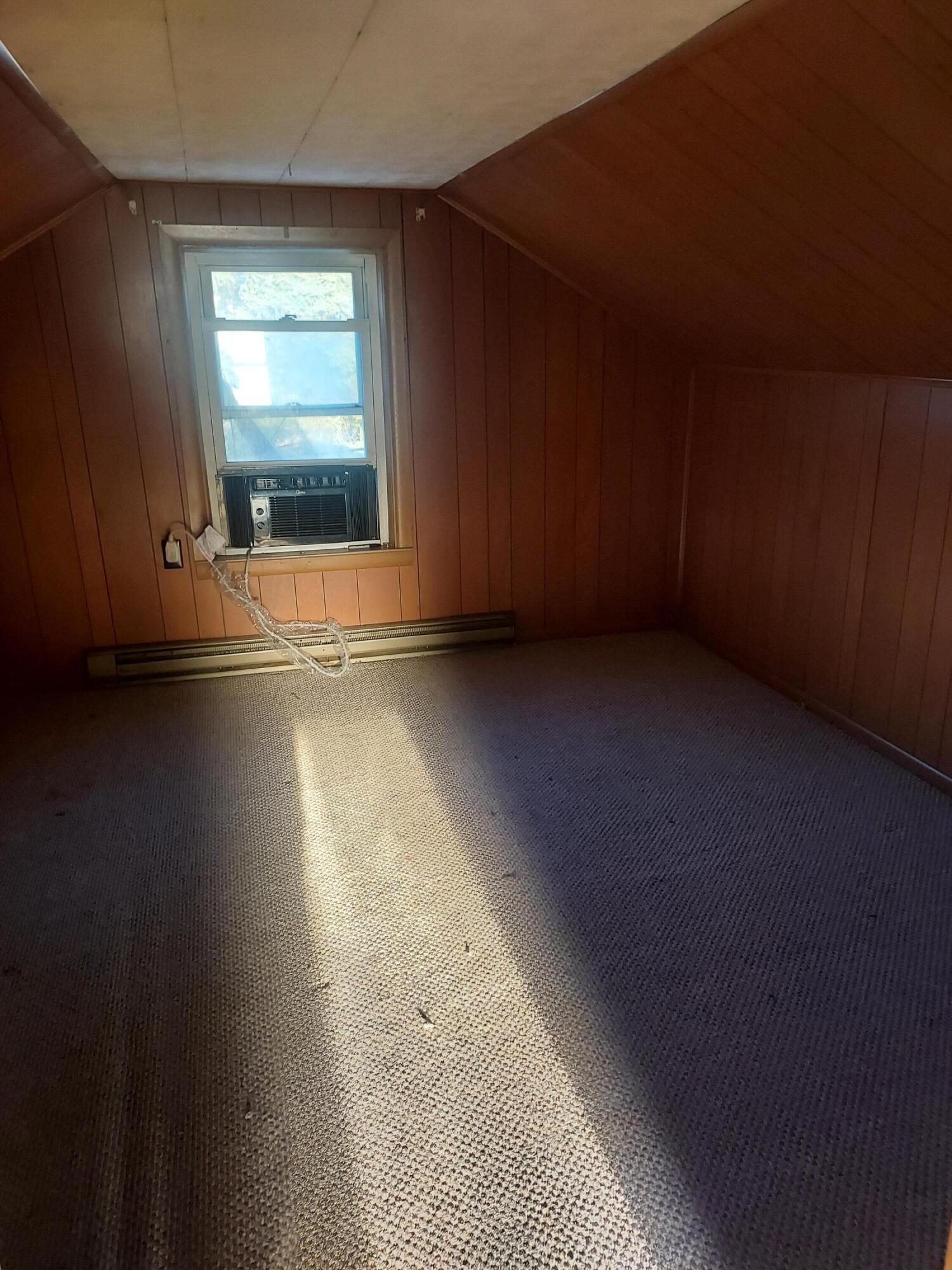 19220 Spring Street Property Photo 35