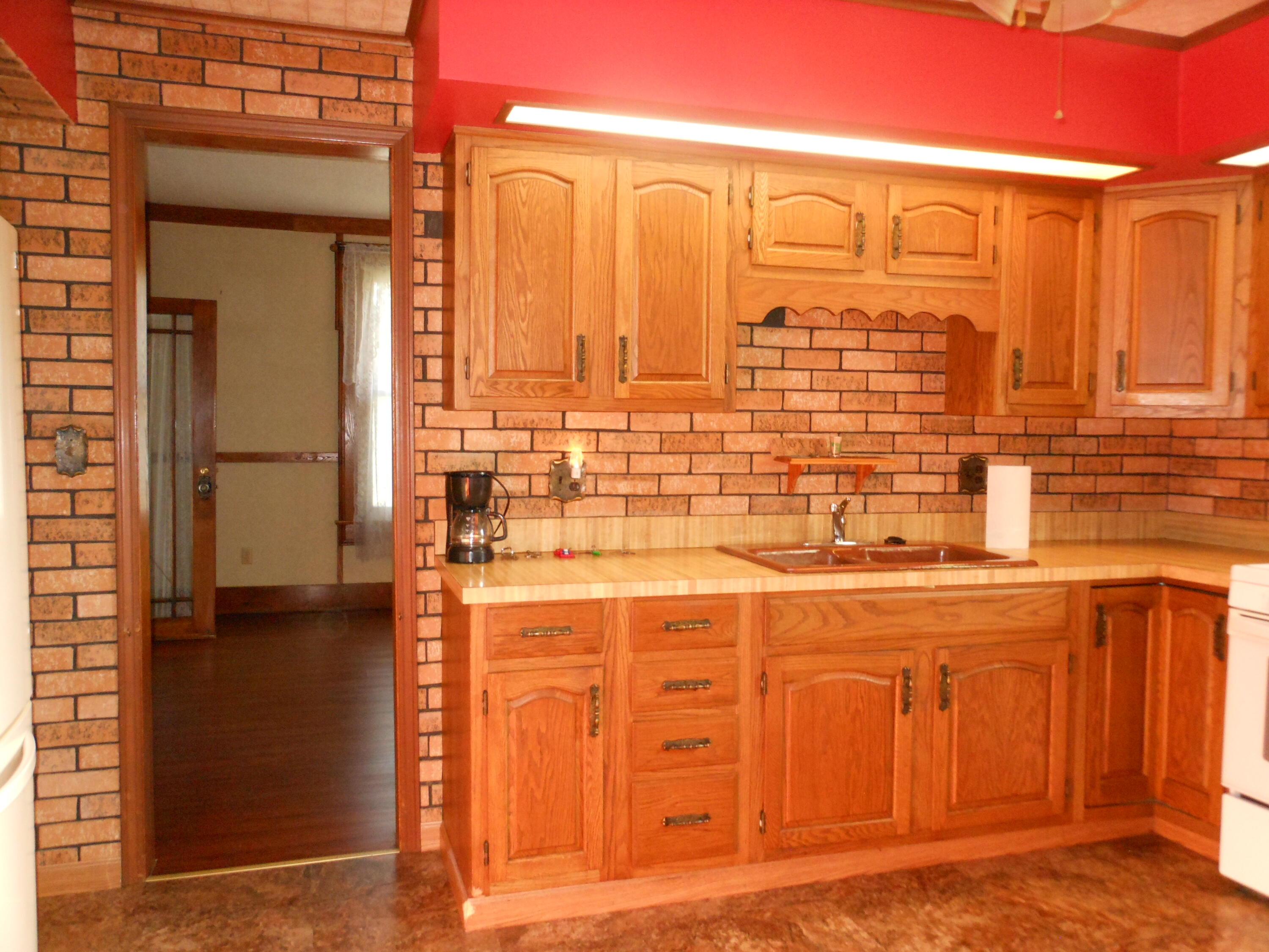 253 E Ward Street Property Photo 38