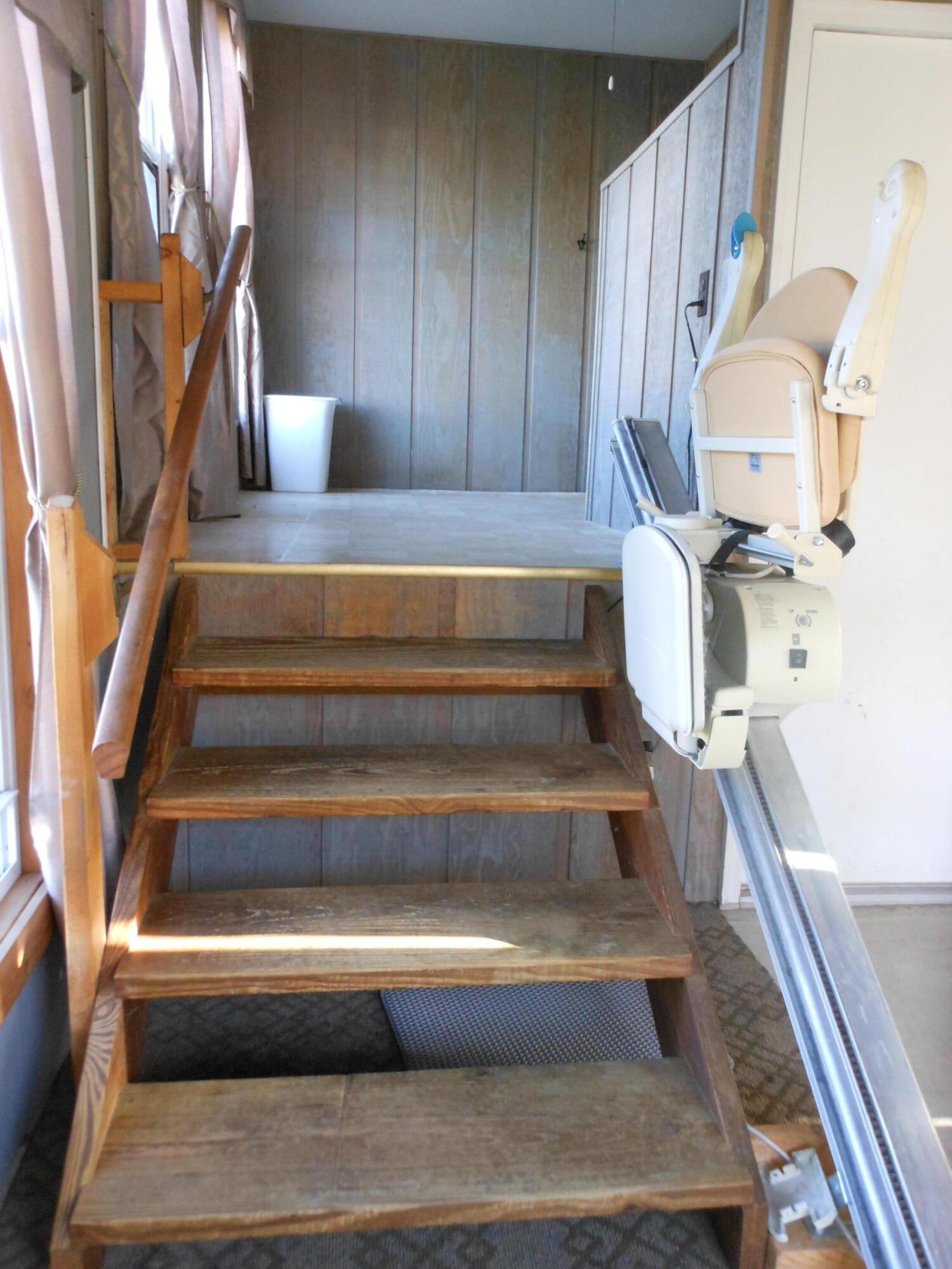 253 E Ward Street Property Photo 52