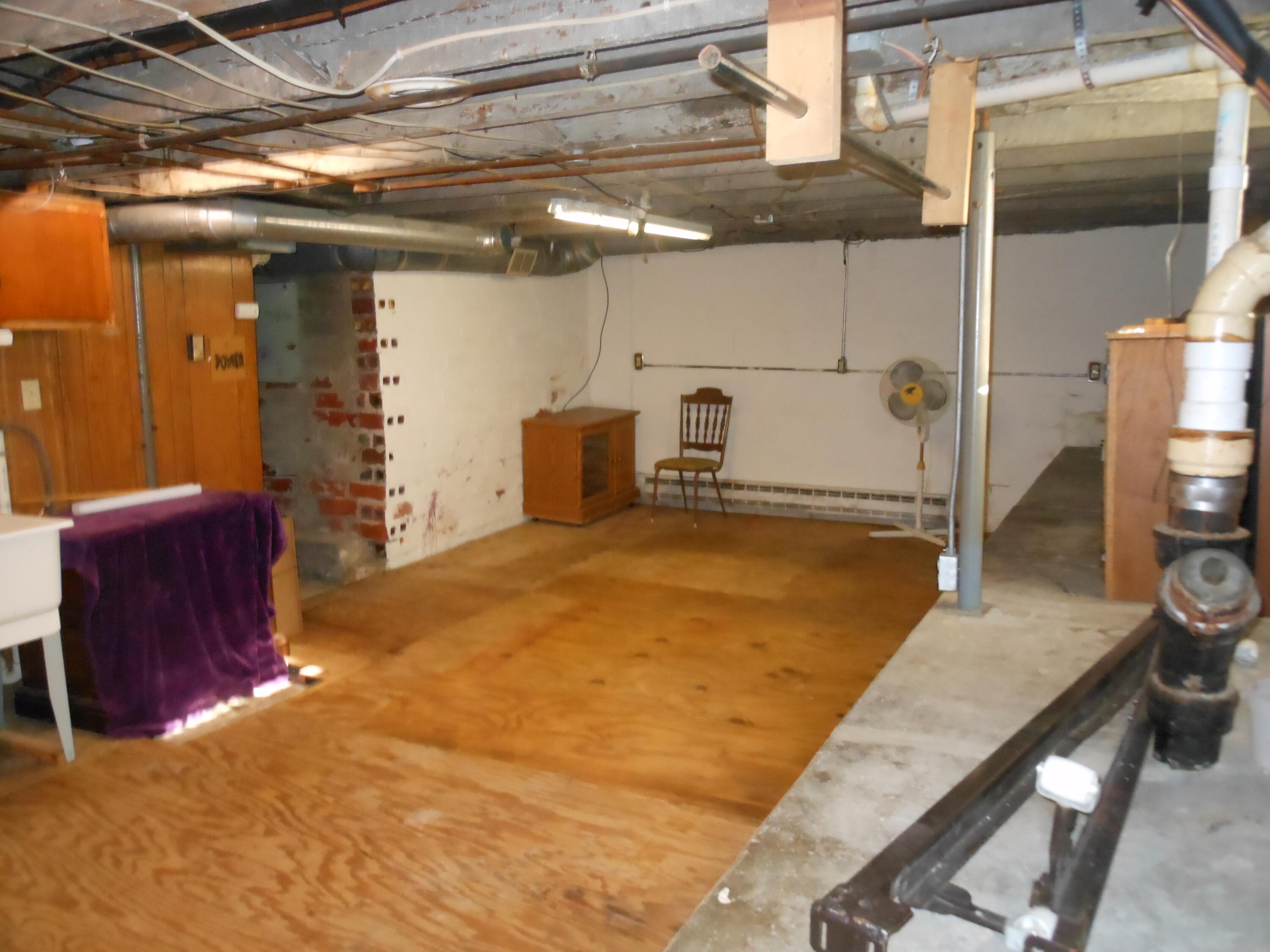 253 E Ward Street Property Photo 76