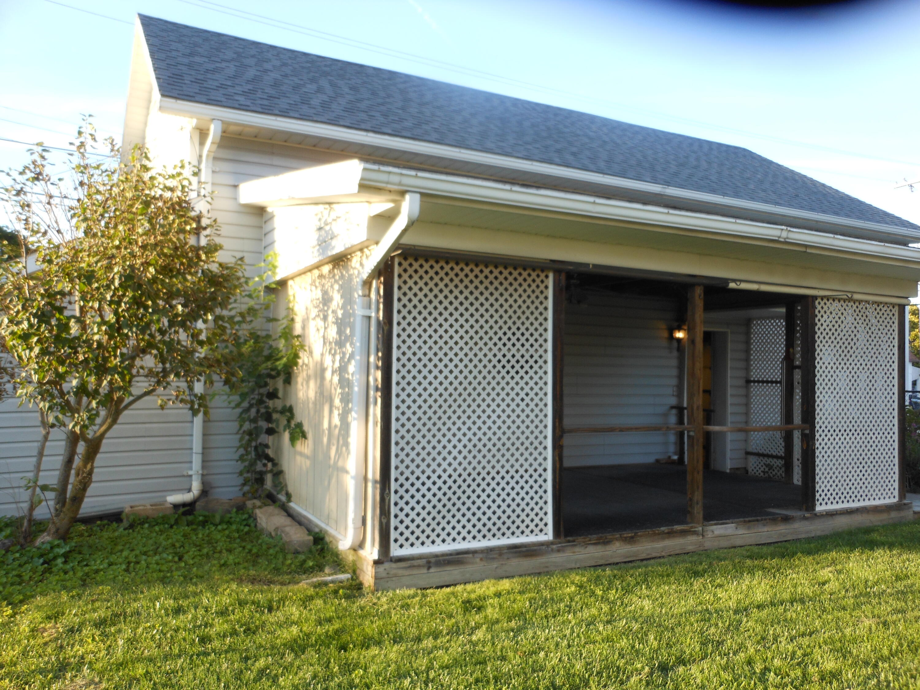 253 E Ward Street Property Photo 87