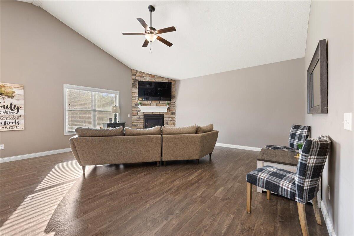 1005 Haverhill Drive Property Photo 16