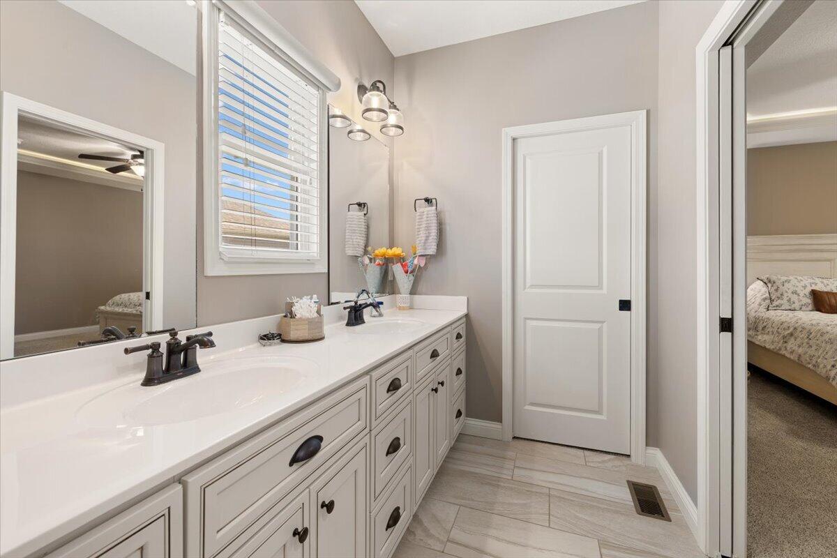 1005 Haverhill Drive Property Photo 34